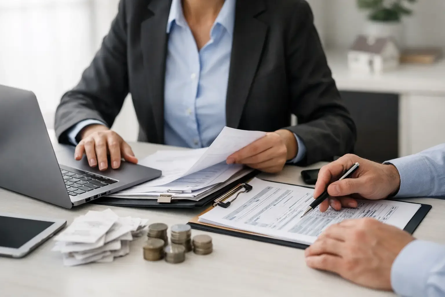 Can Bookkeepers File GST Returns for You?