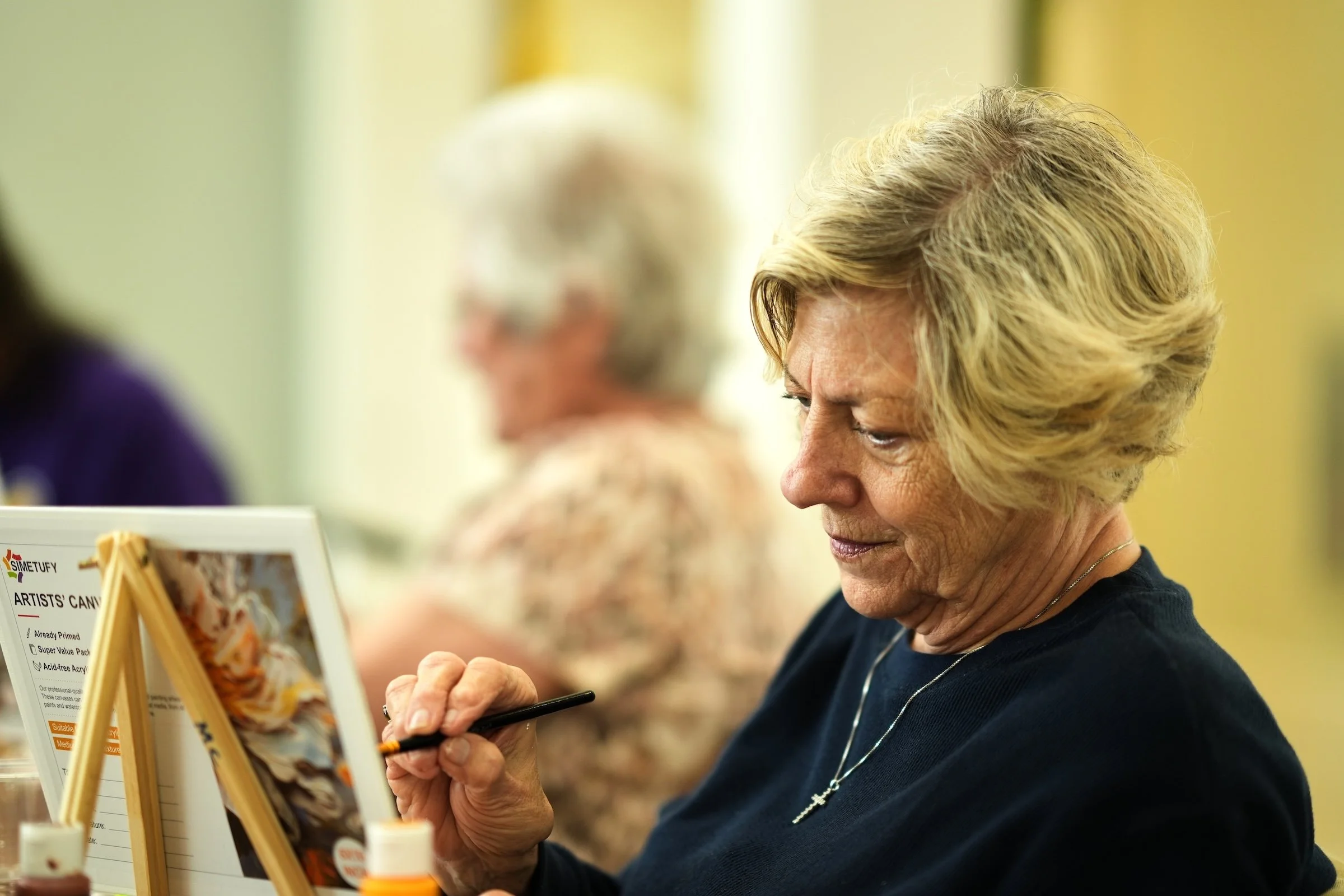 lady painting