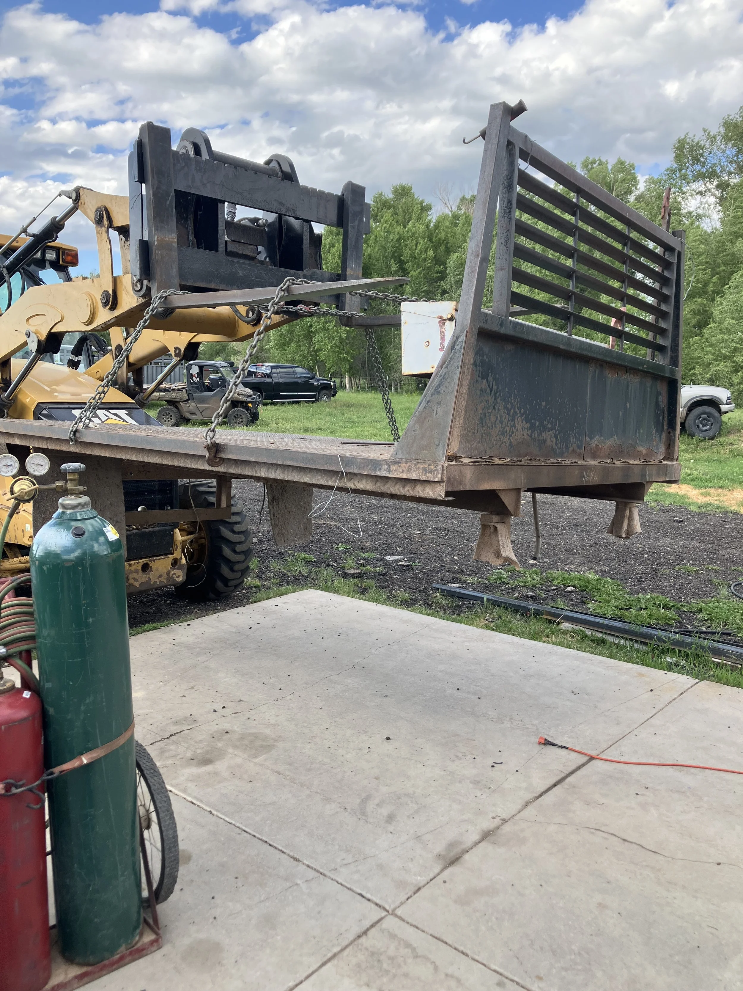 truck flatbed and bumper building and welding Wyoming Utah