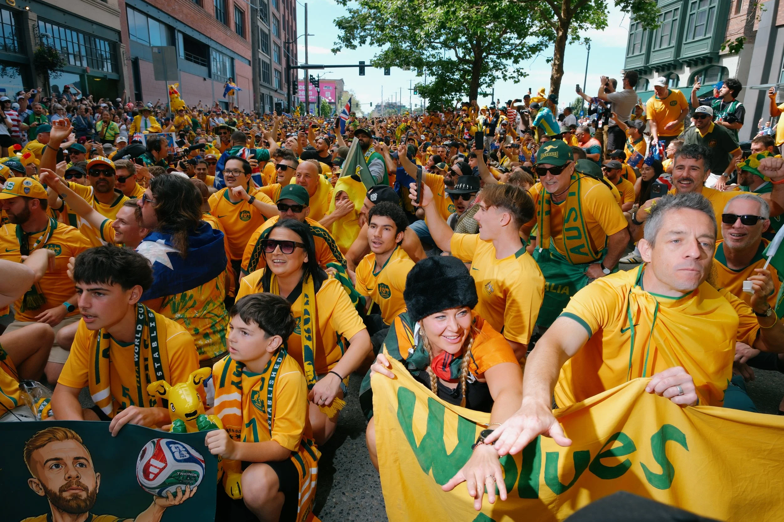 20260619_FIFA_AUS_MarchtoMatch109.jpg
