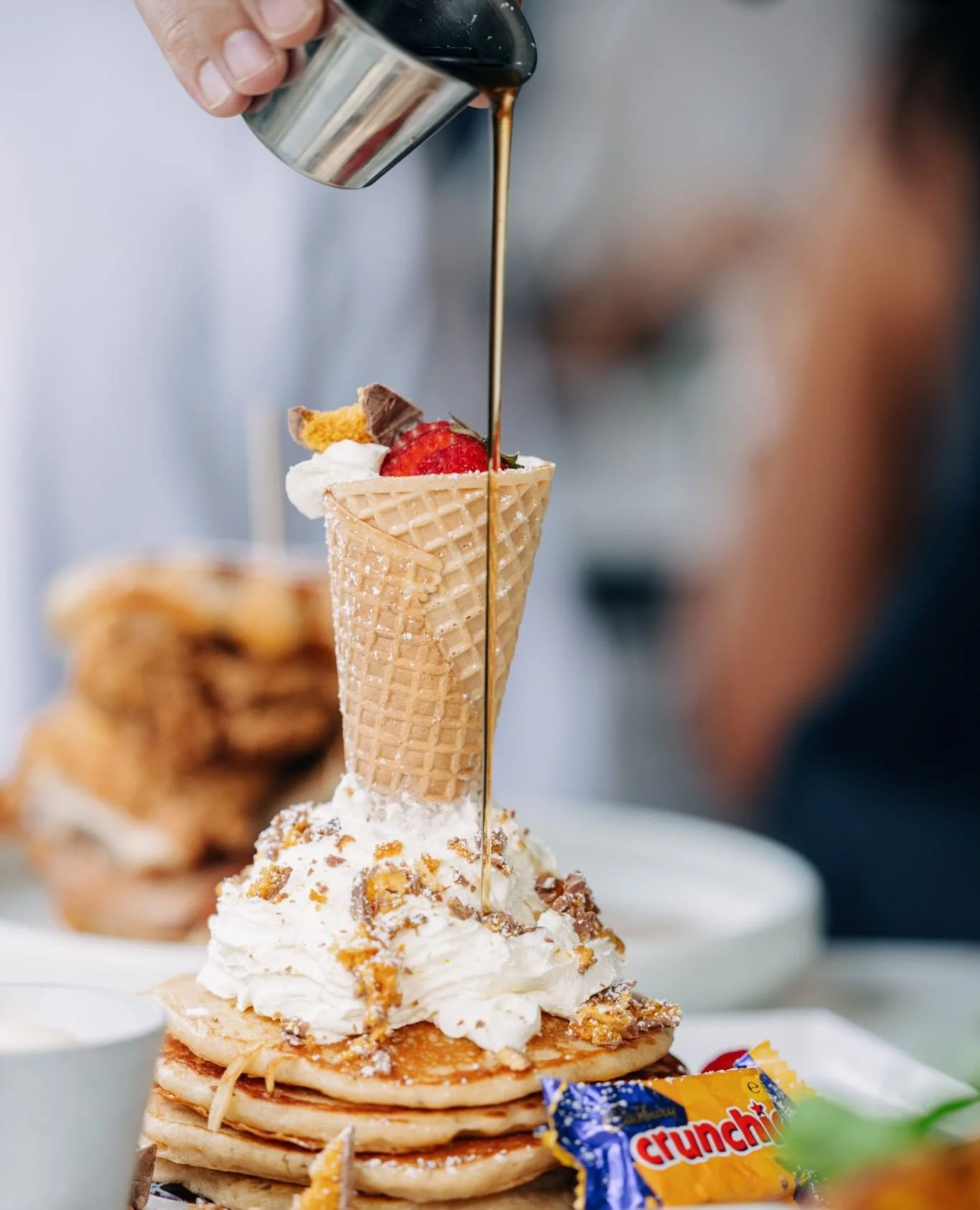 Weekends call for a little sweet treat! 🥞⁠🍓⁠
⁠
With over 12 different flavours of pancakes &amp; waffles to choose from and extravagant smoothie flavours to pair alongside, you're sure to start your weekend on the right note.