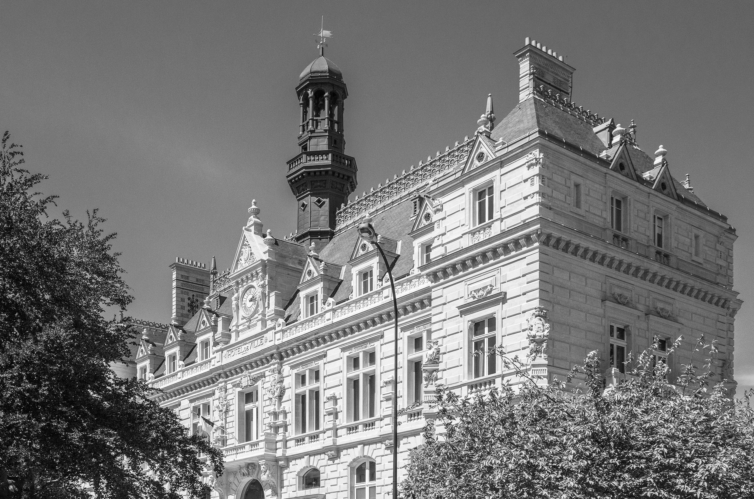 Le Chateau--.png