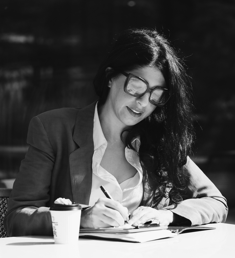Leila Farzaneh