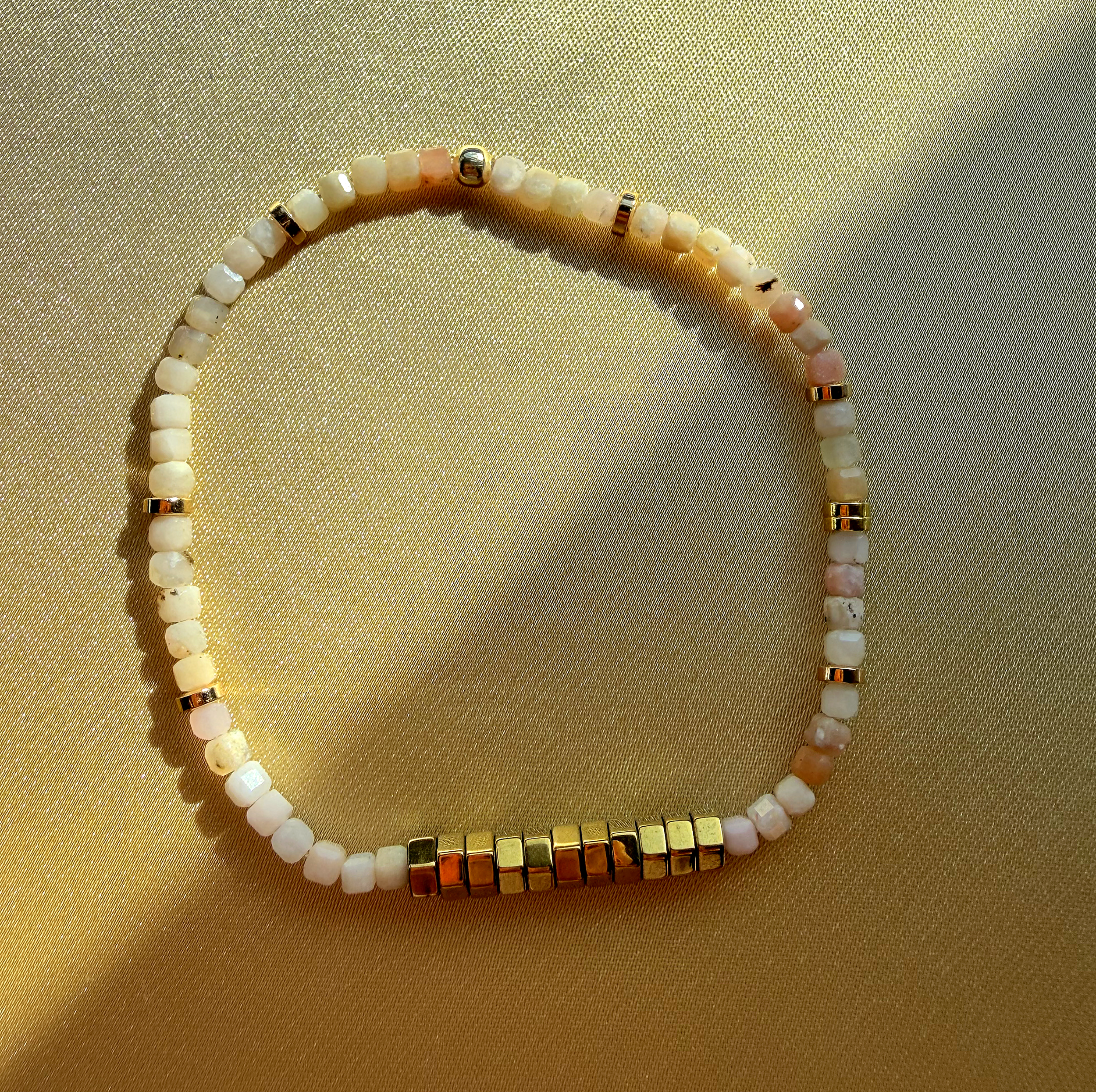 LUA_bracelet_1.png