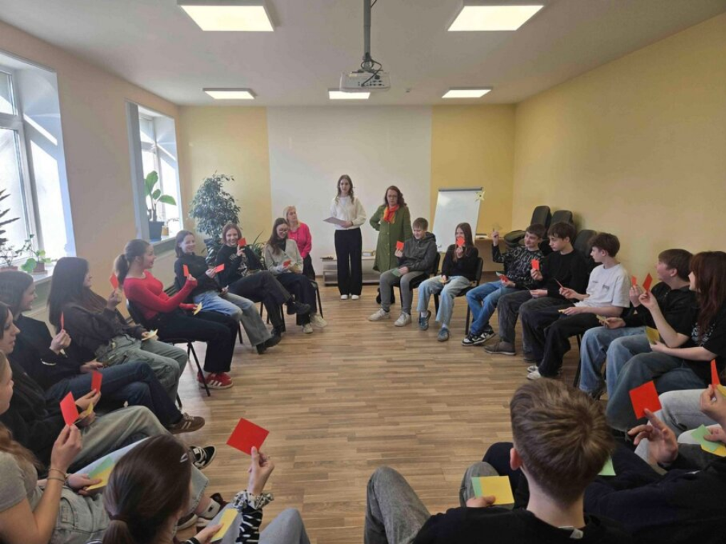 7.b klase iepazīst Atkarību profilakses centru