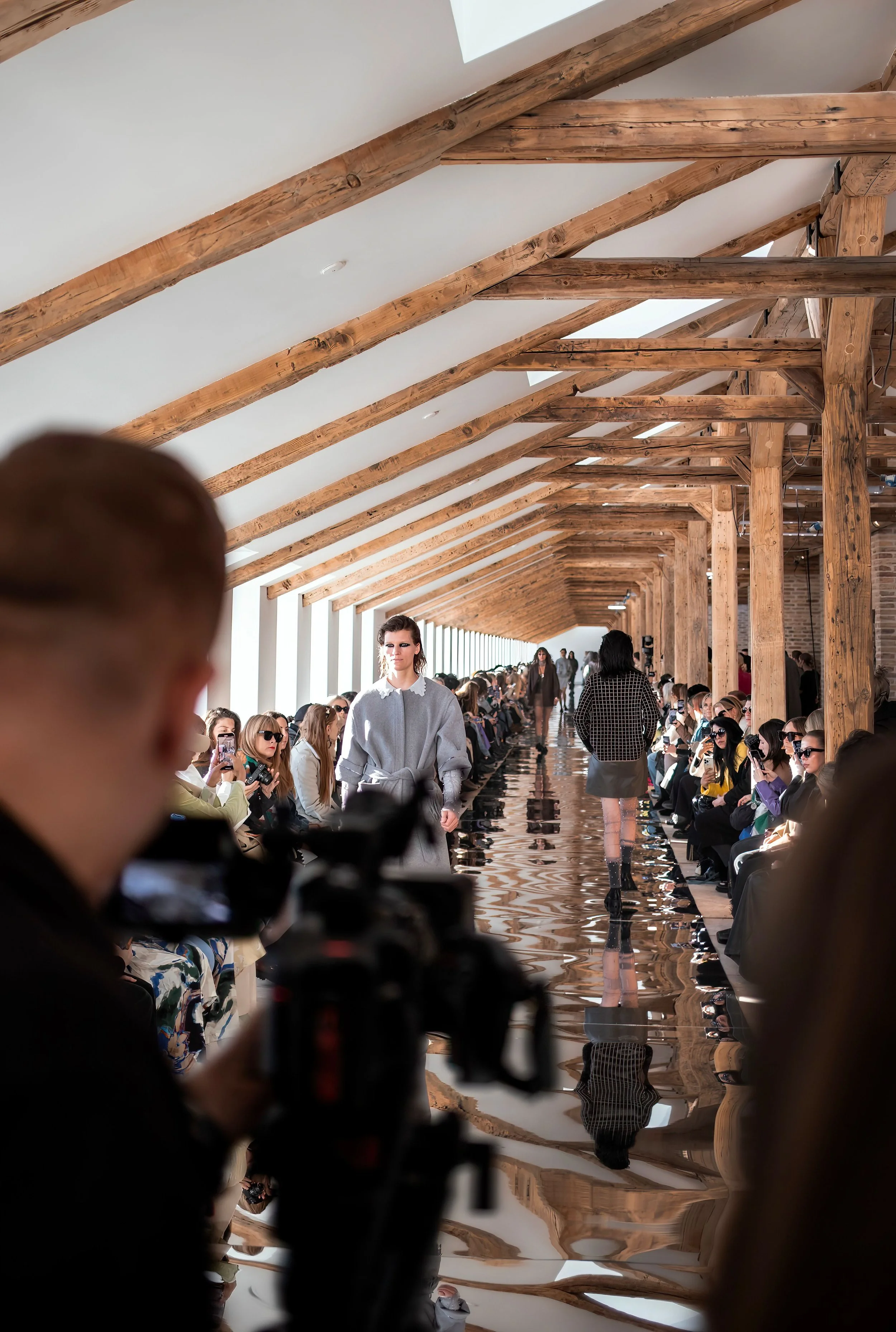 LONDON FASHION WEEK: THE SIGNALS THAT MATTER