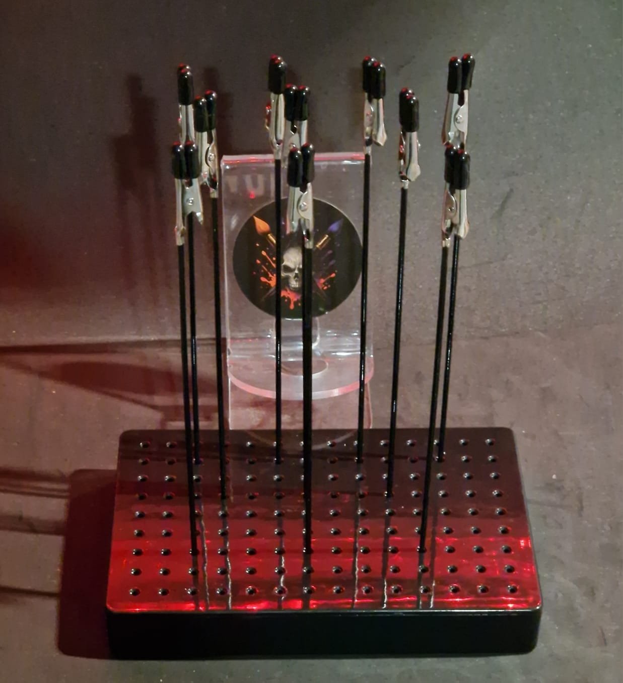 Sub-assembly clips and holding tray