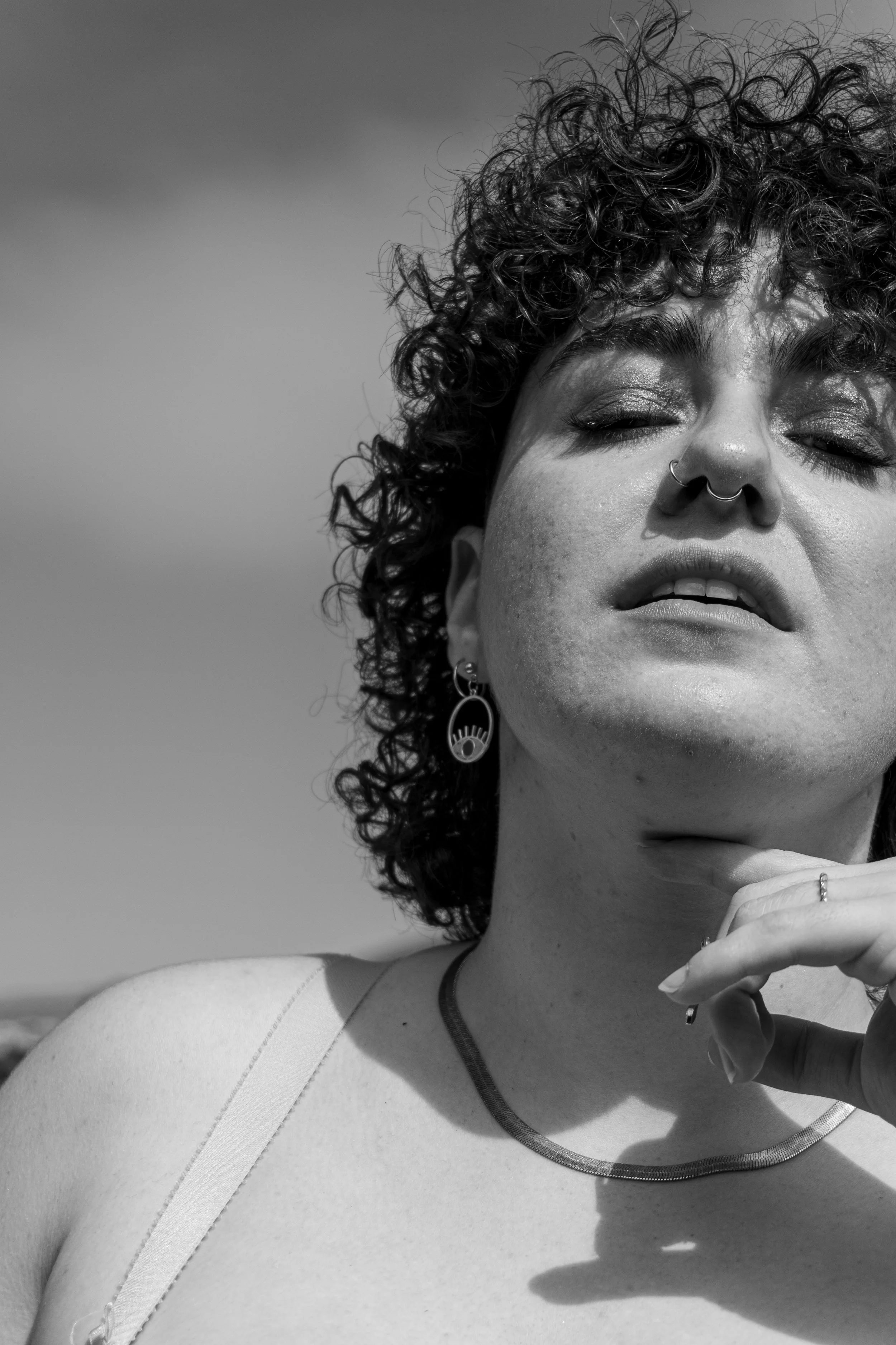 Maite Unzner – Female Embodiment Mentorin und Fotografin aus Hannover
