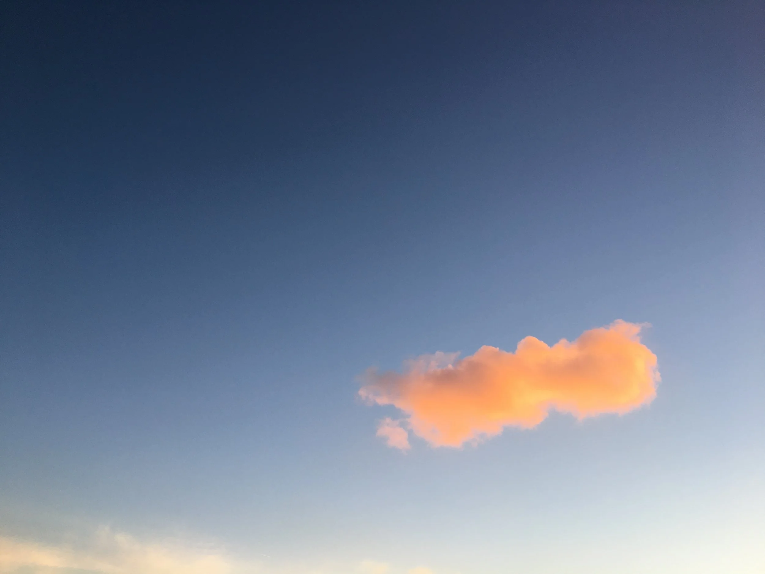 WOLKEN GUCKEN