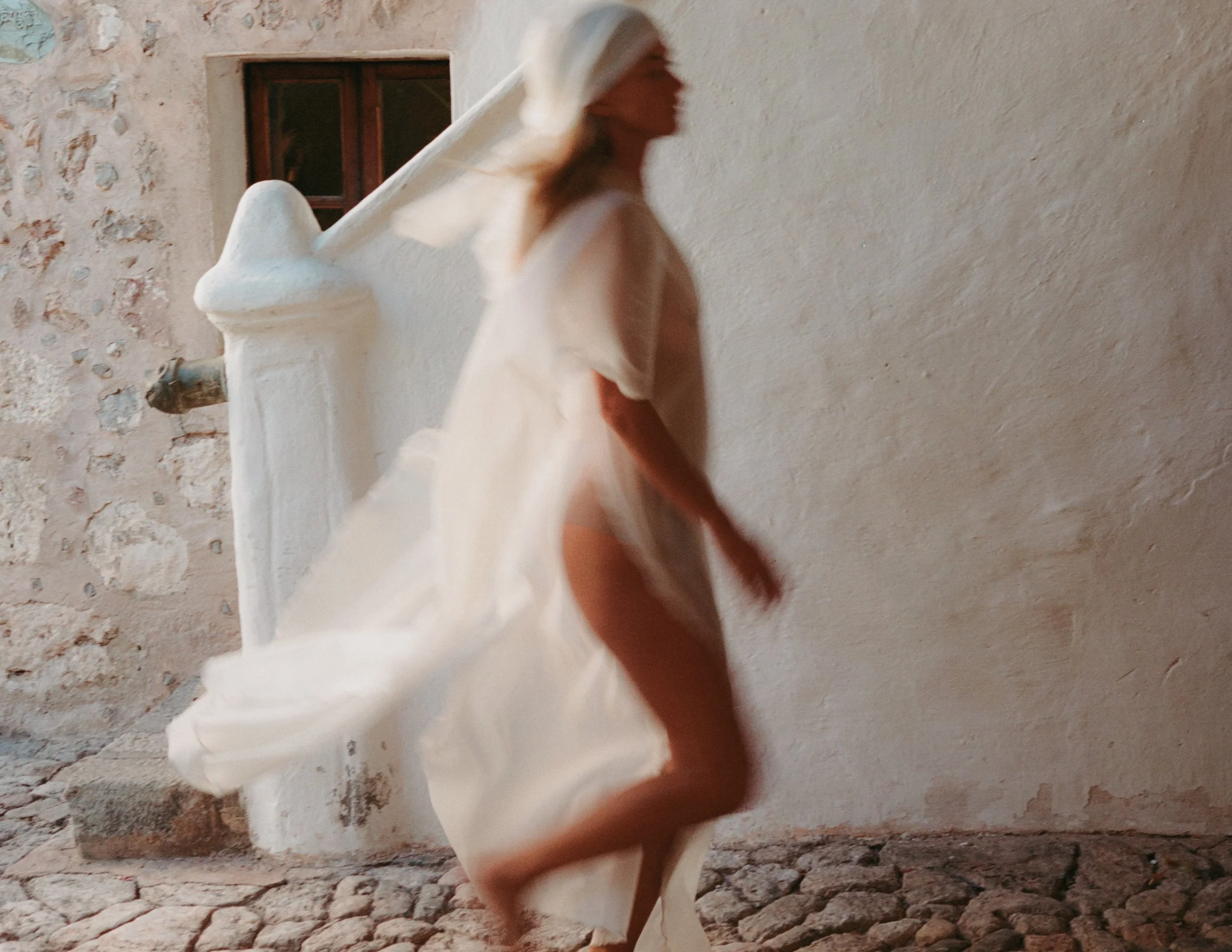 Victoria_KK Magazine BTS_Shot by Anna Rae Dizik-23.jpg