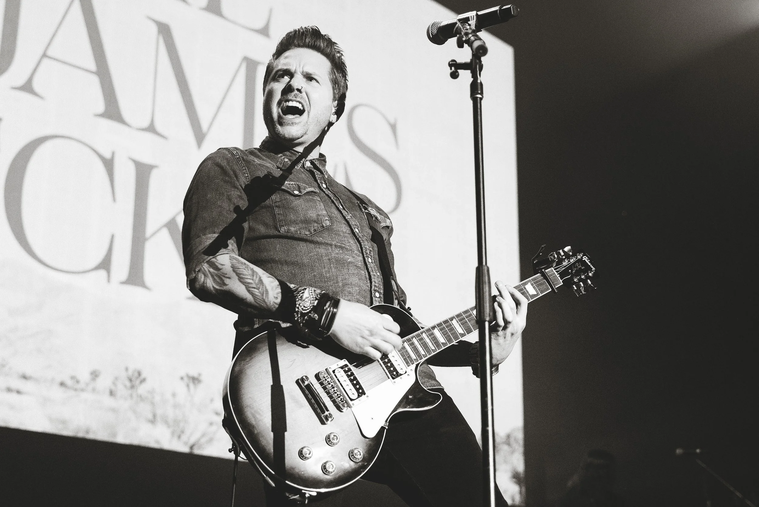 Alex Seier Photo - Jessie James Decker Live