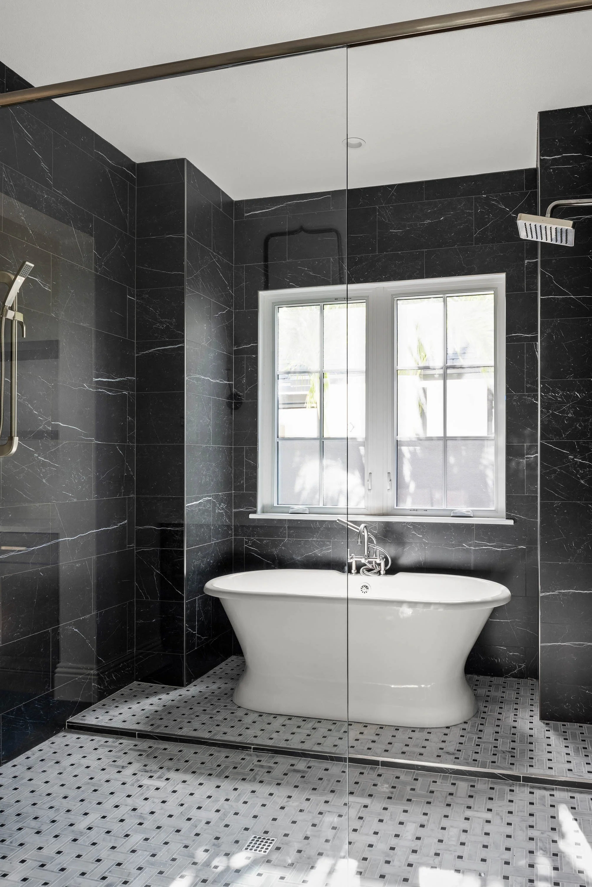 Lundev 1156 Oaks Blvd (33).jpg