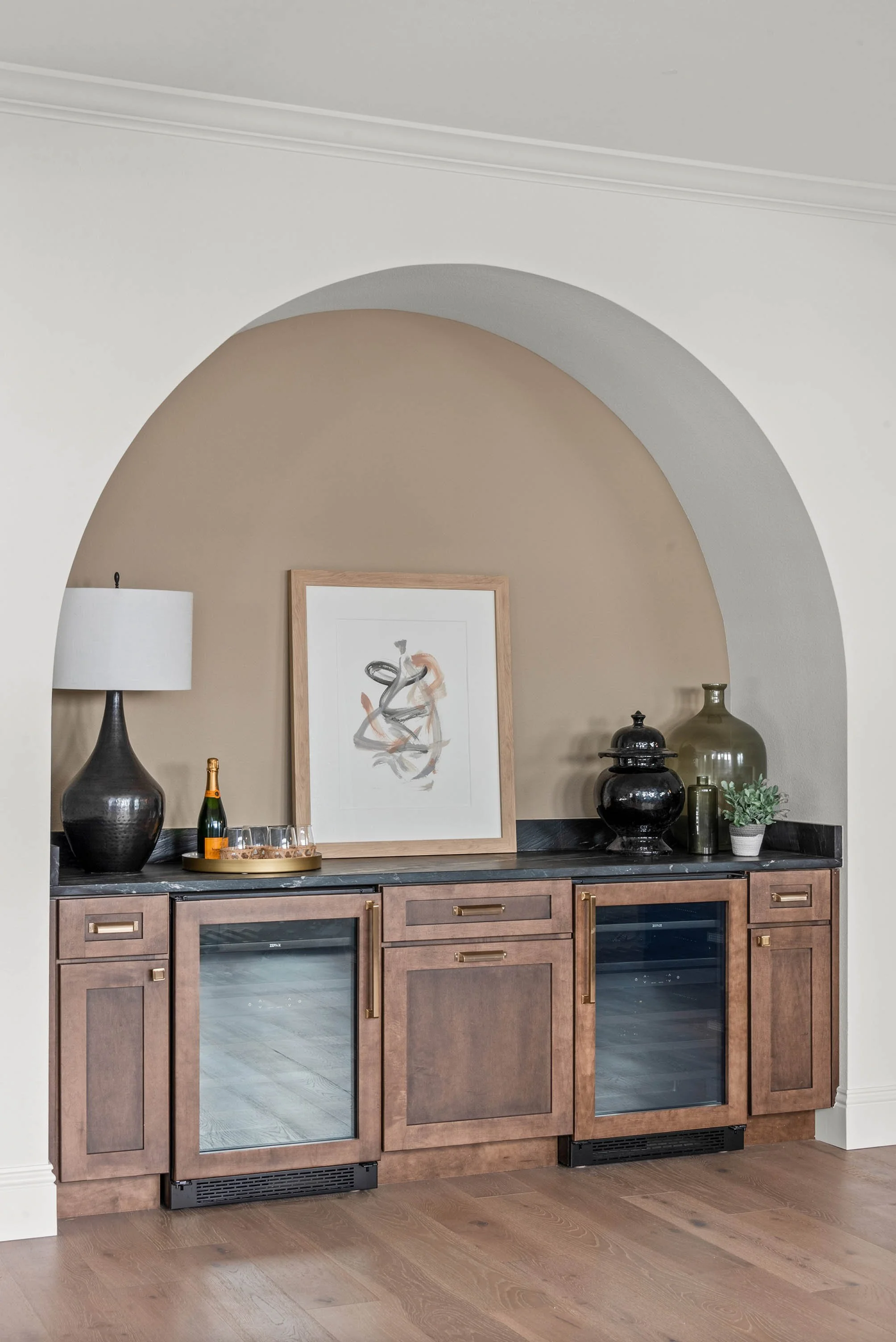 Lundev 1156 Oaks Blvd (14).jpg