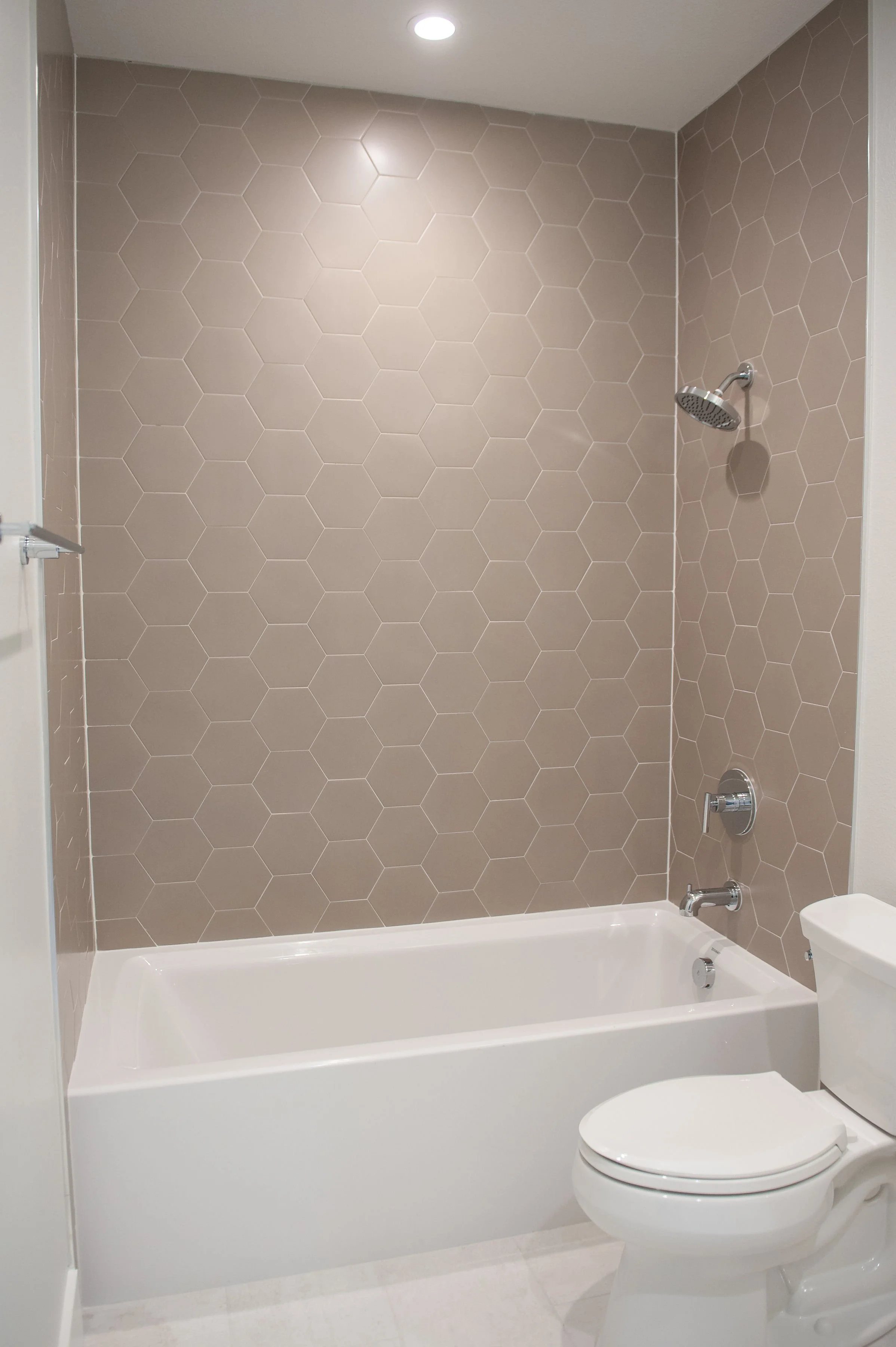 LD-AD-1670-Chestnut-Ave-61.jpg