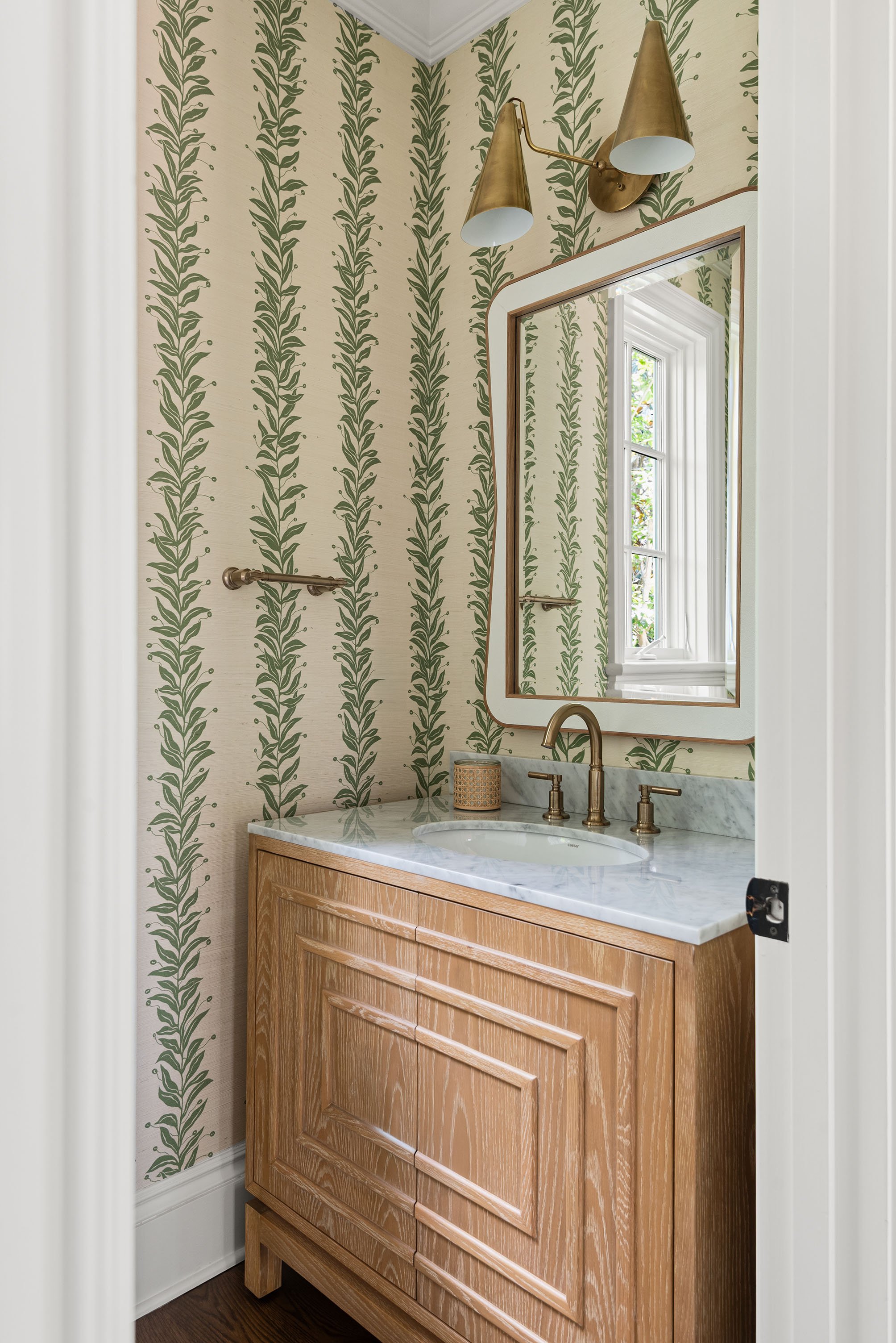 2341 Forrest Rd (1).jpg