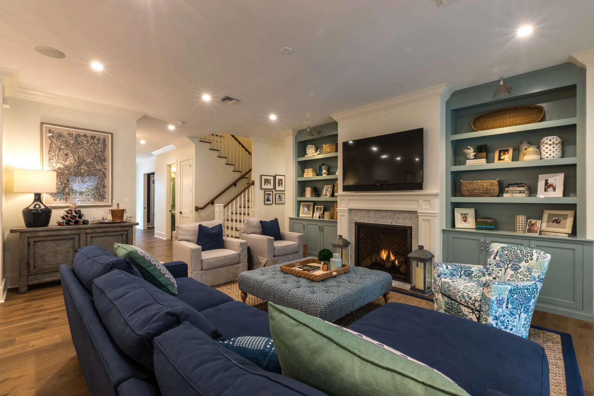 1611 Hillcrest-5.jpg
