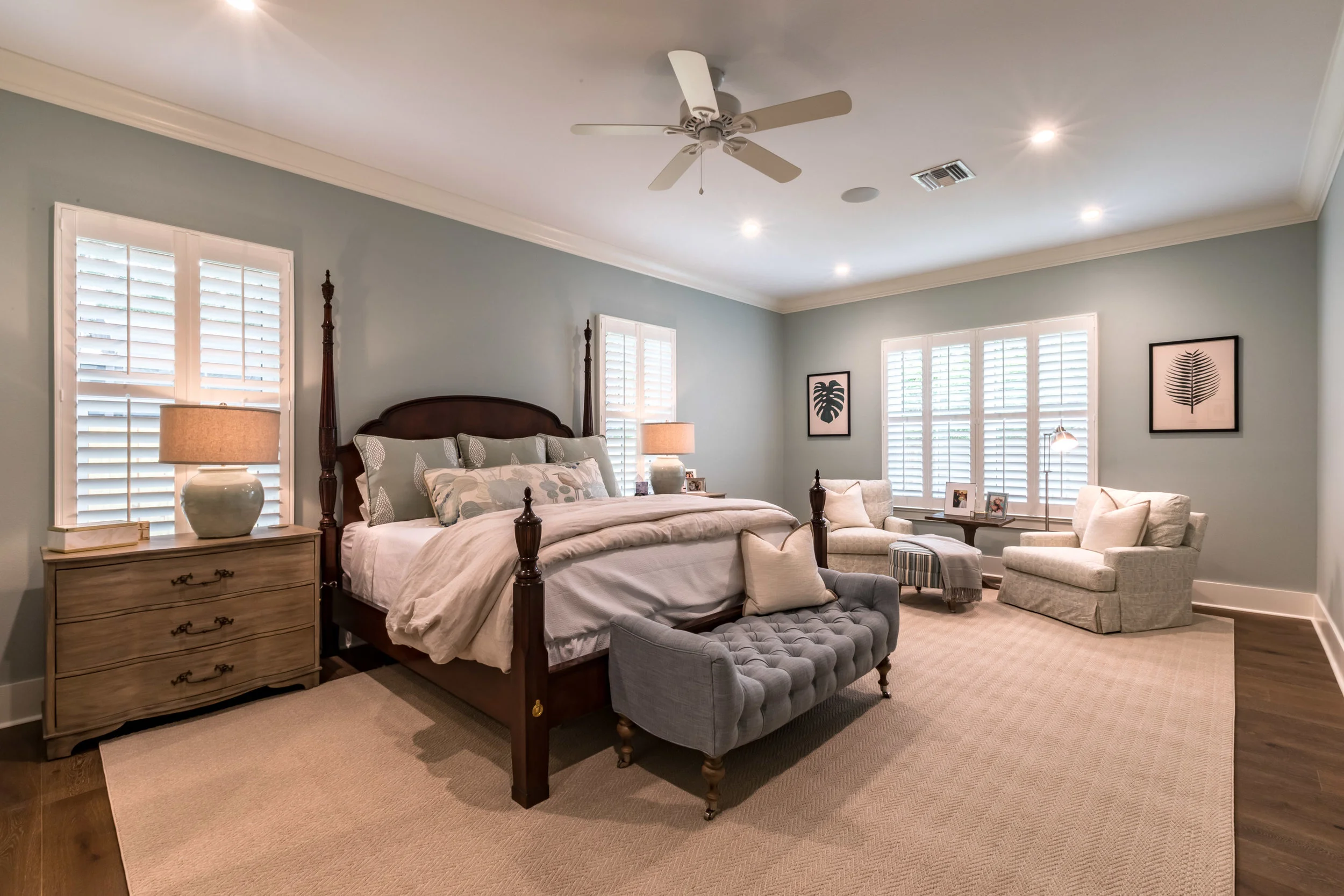 1611 Hillcrest-17.jpg