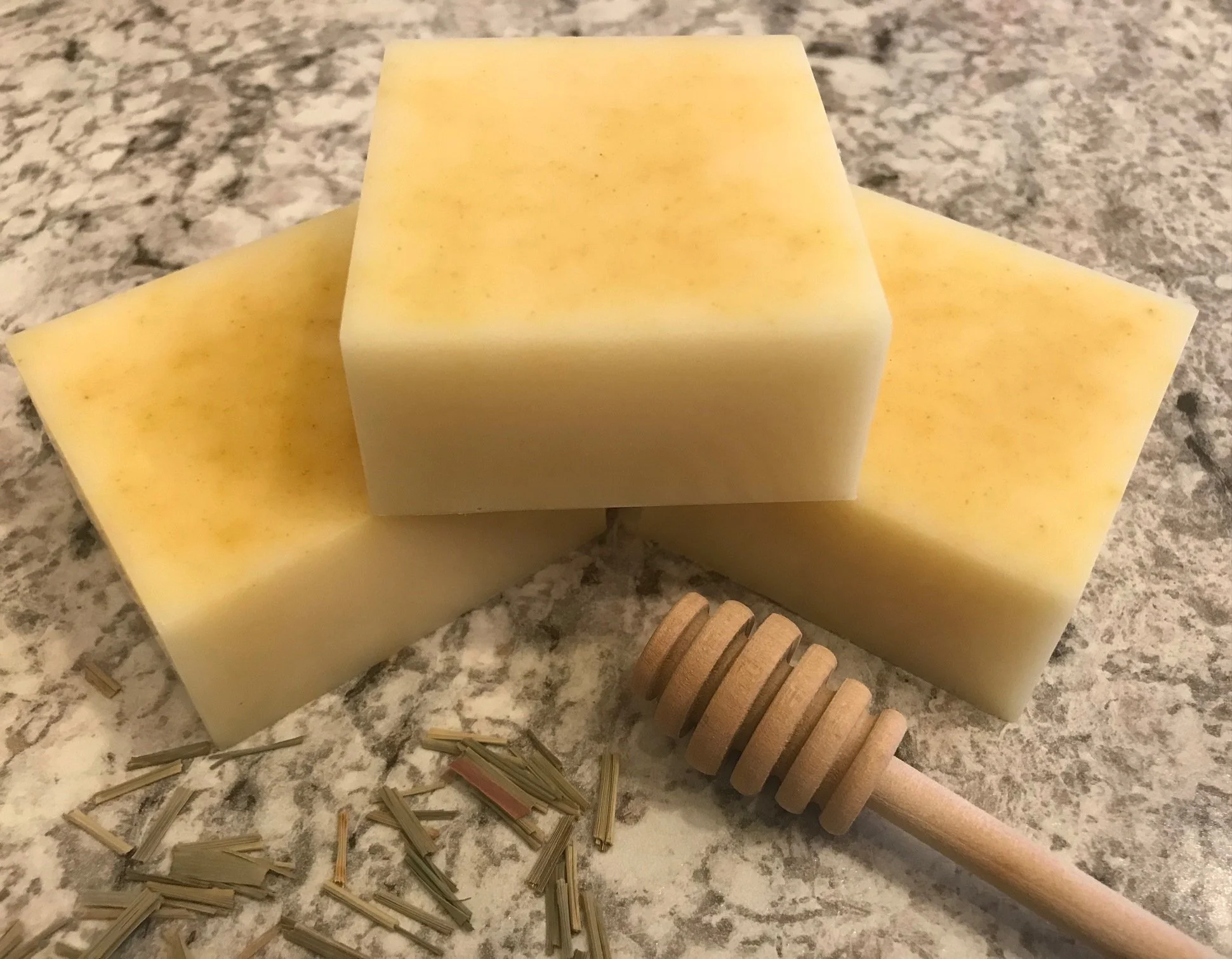 lemongrass n honey soap 3.jpg