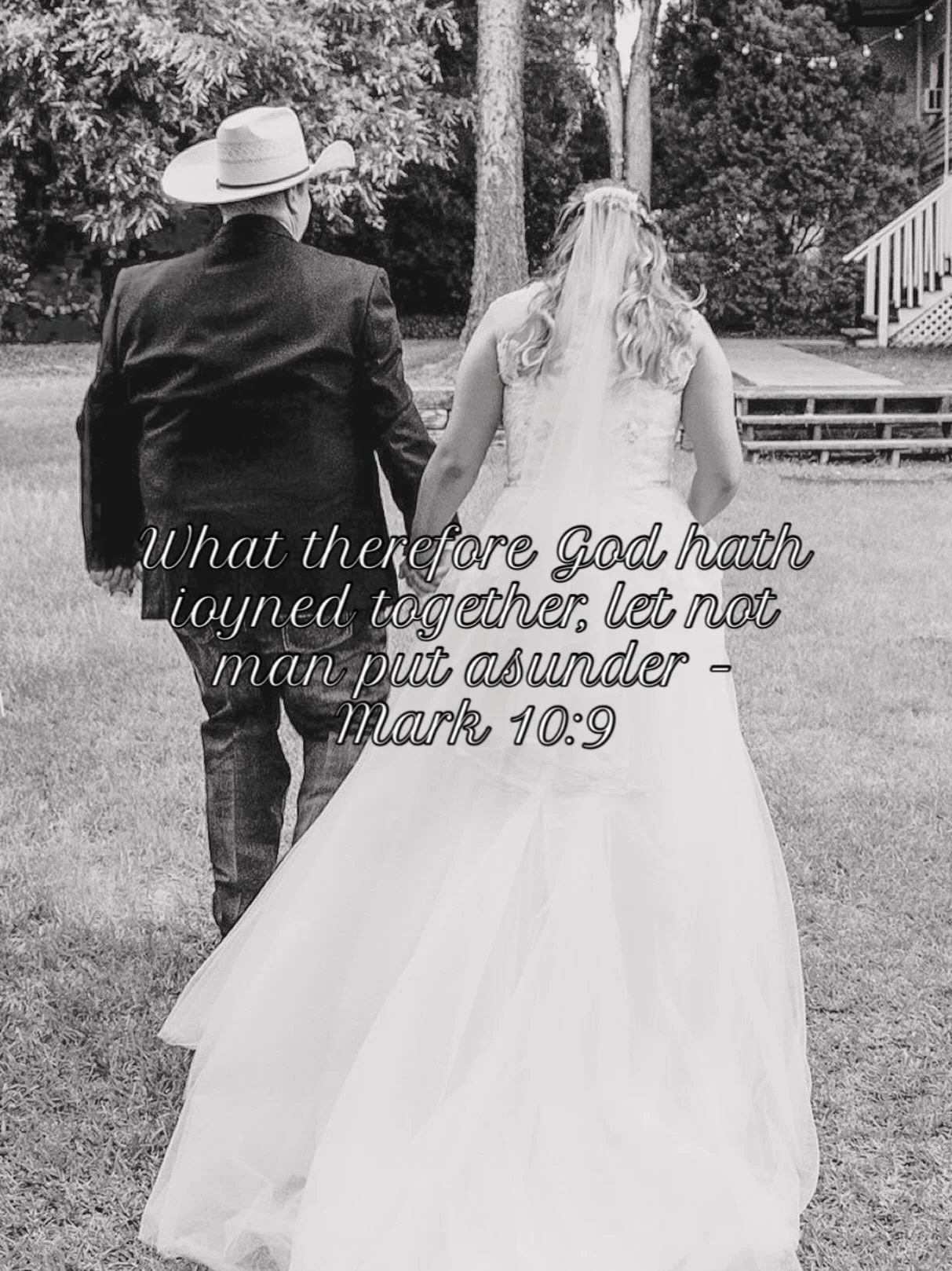 🤍 Godly Marriage 🤍
The Holy Bible ✝️ King James 1611
Rewritten: Therefore what God has joined together, let no one separate.
www.honeyb.photography 📸
🫶🏼🤵🏻&zwj;♂️👰🏻&zwj;♀️ Wedding Photography in DFW
#weddingphotographydfw #weddingphotographyd