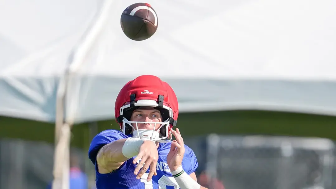 Oklahoma’s John Mateer Is Embracing Work Under Center