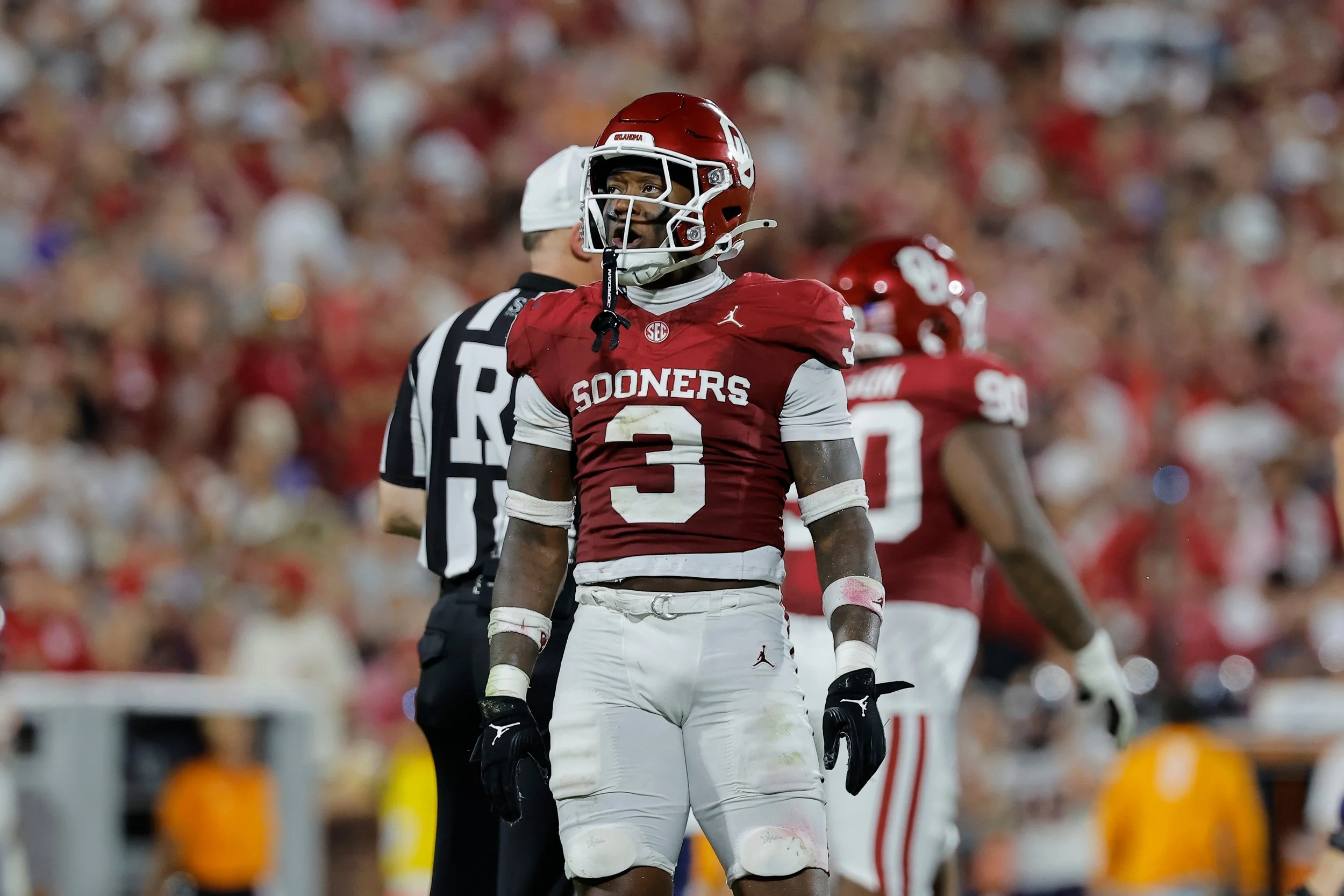 Steve Curtis - Oklahoma’s Defense Must Take Away Texas’ Easy Answers