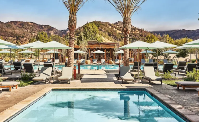 Is This Your Next Girls Trip? The Ultimate Guide to Where to Go and How to Do It Right