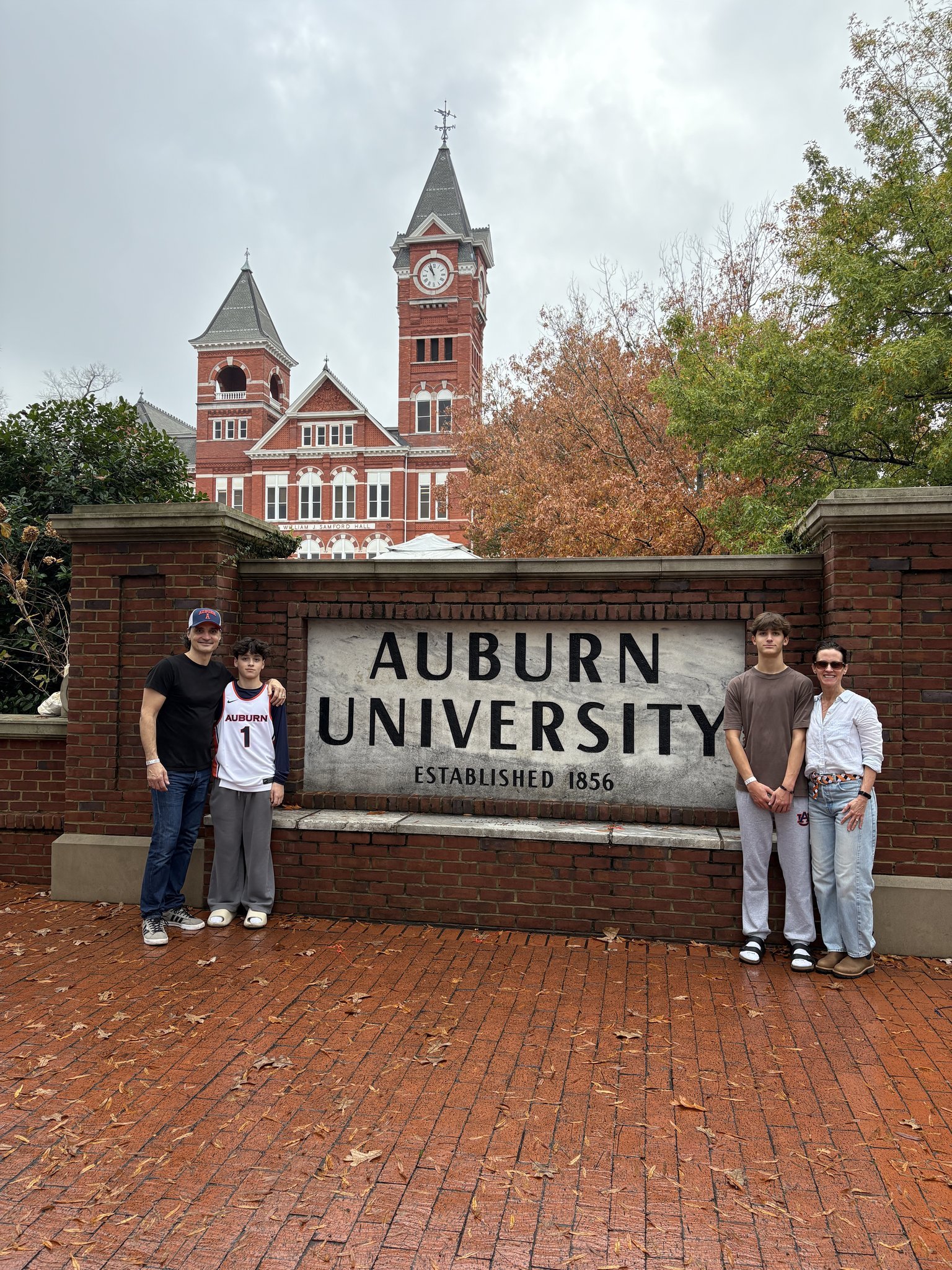 The College Tour Trip: Where to Stay, What to Do, and How to Plan It Right