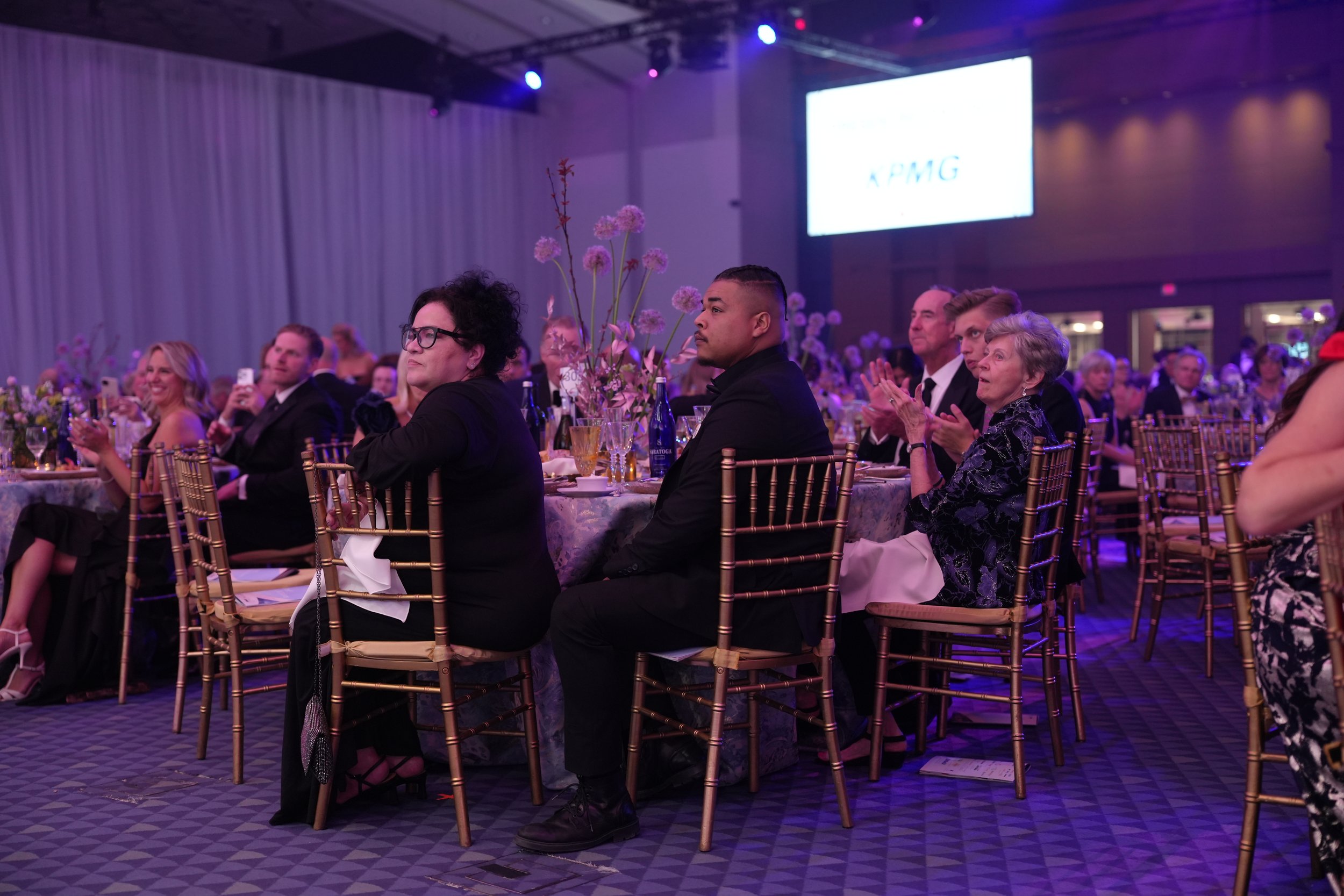 4214-9DG25-G0272.jpeg