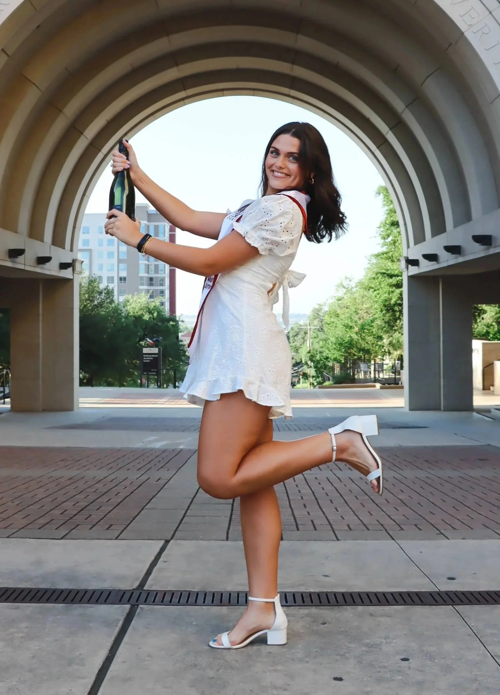 Malorri Texas State Graduate Portraits