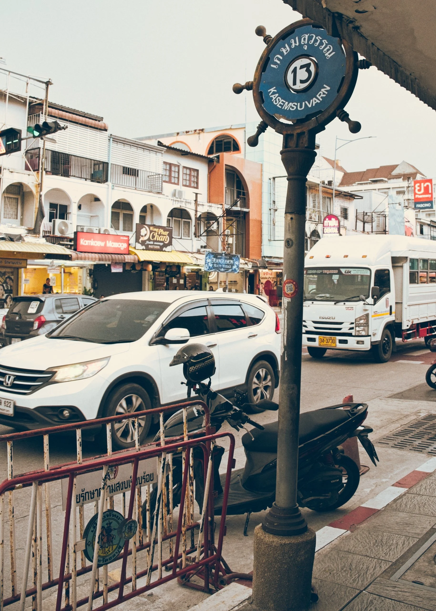 Soi Buakhao 01_0000.jpg