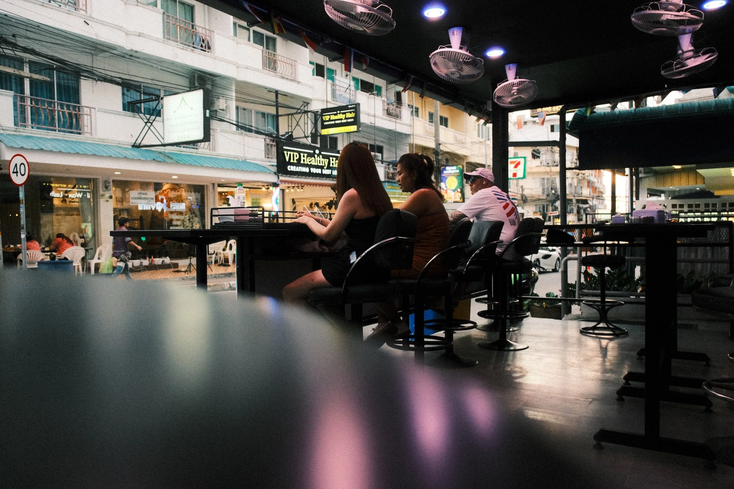 bar-scenes-01.JPG