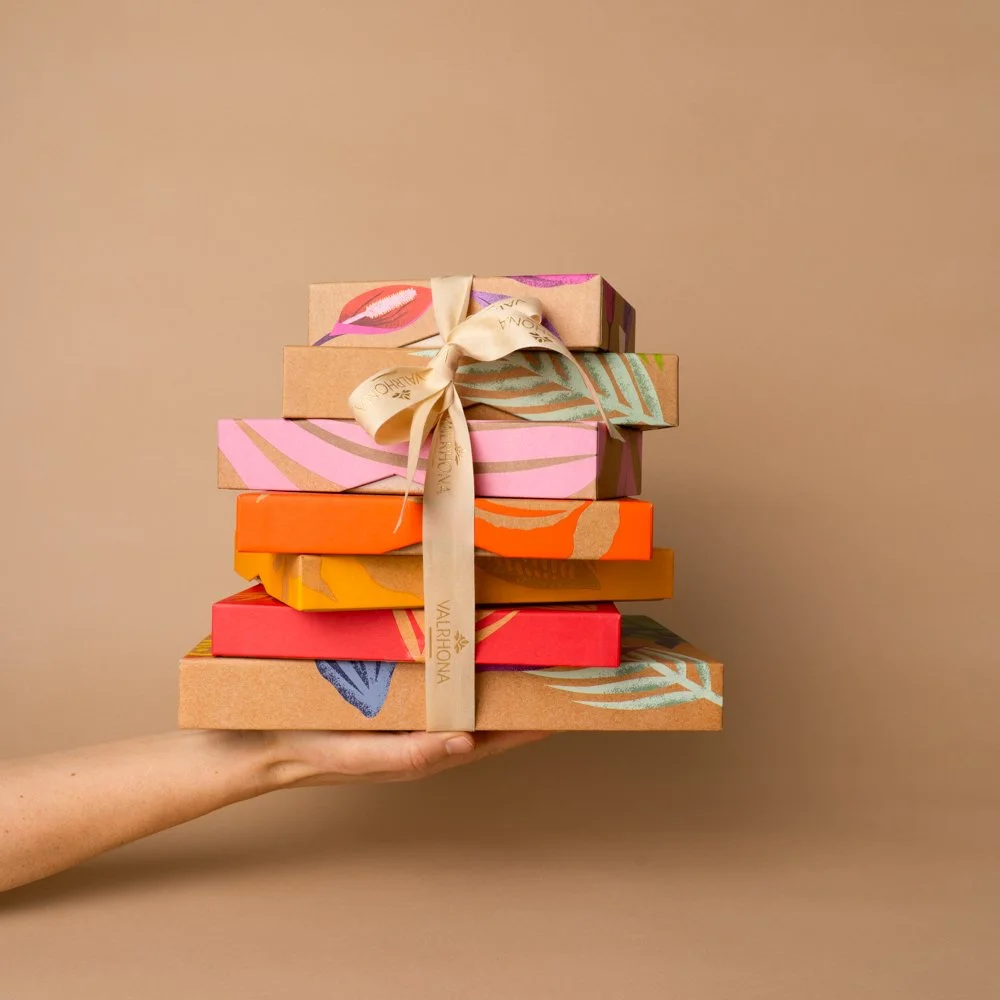 Pile coffrets ruban.jpg