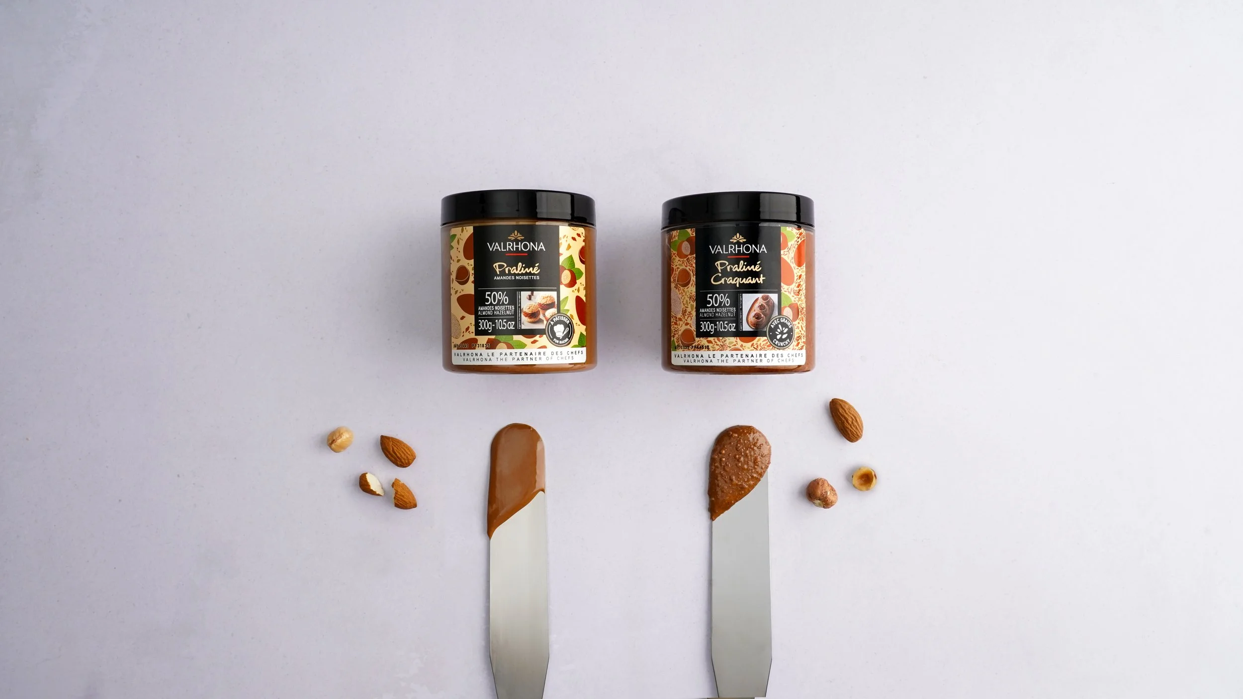 VALRHONA-Praliné-lisse-et-craquant-31835-44150-HD.jpg