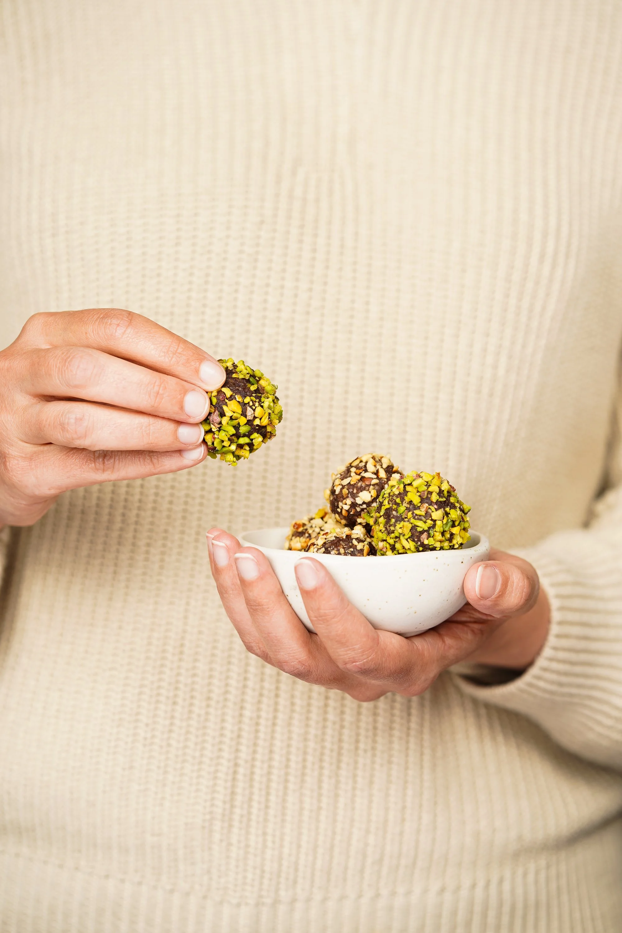 energy balls pistache noisette PARIANI.jpg
