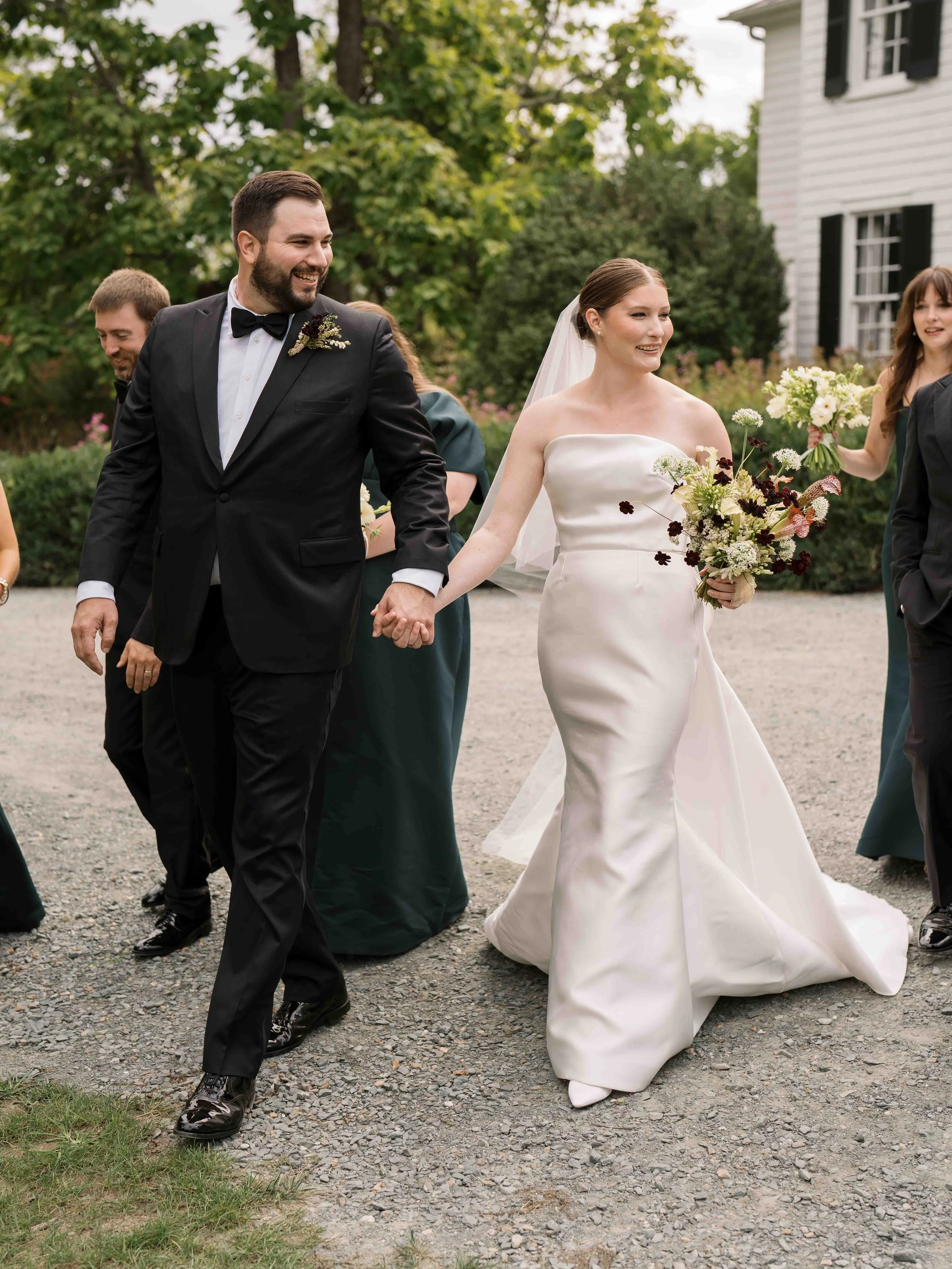AN AUTUMN WEDDING AT A PRIVATE ESTATE