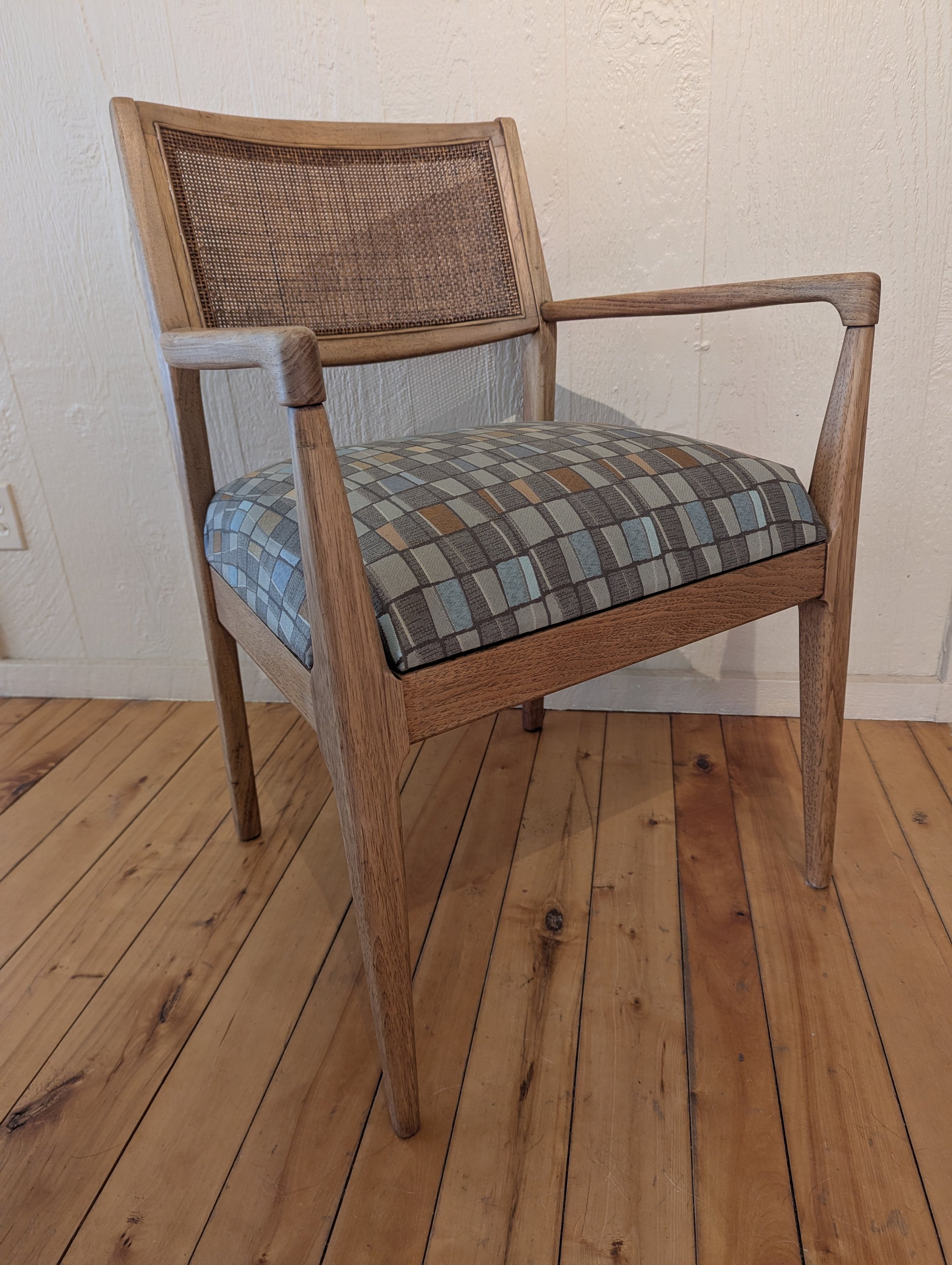 Circa 1960's Jens Risom Style Chair