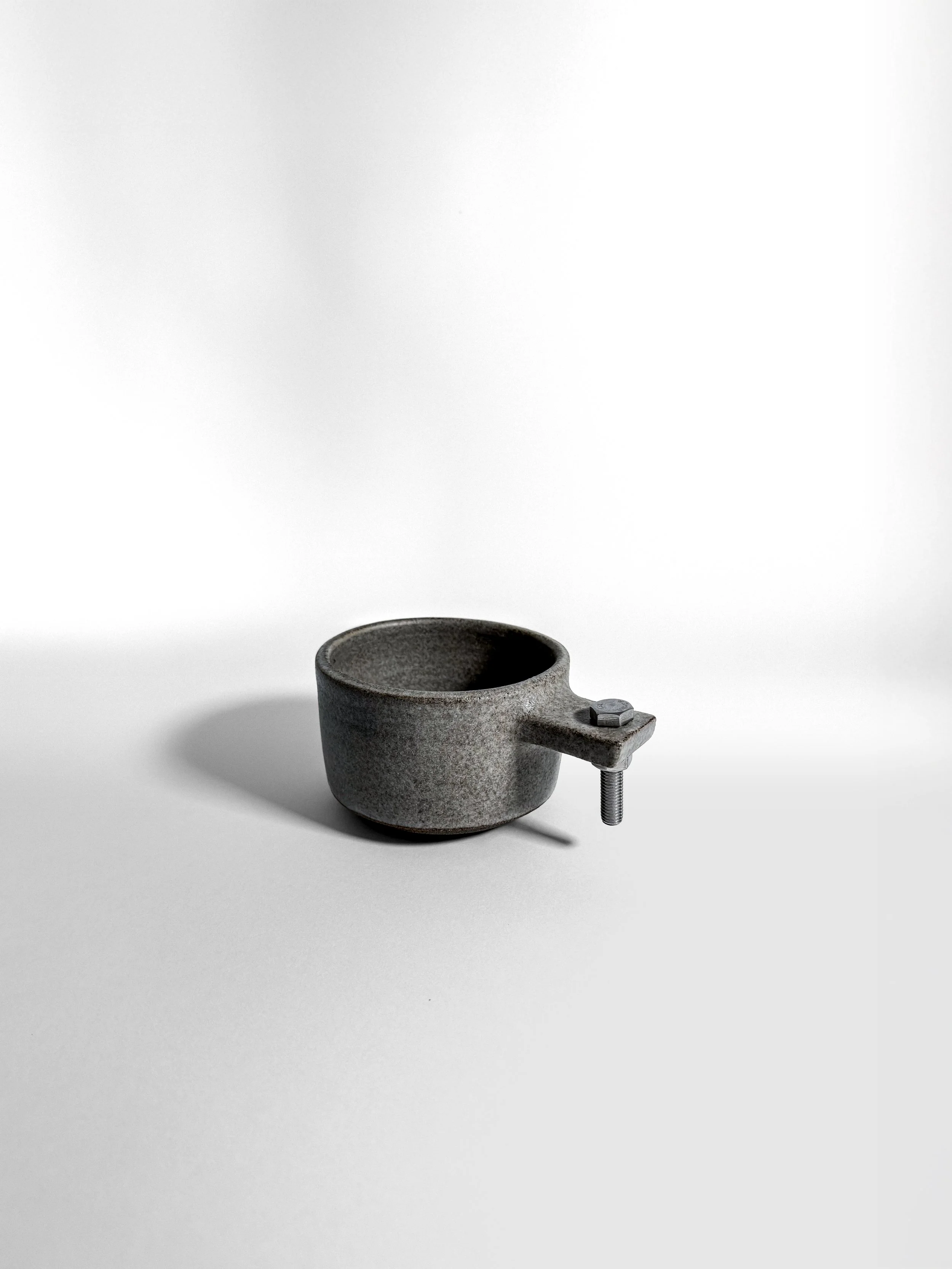 brutalist cup 01 - classic
