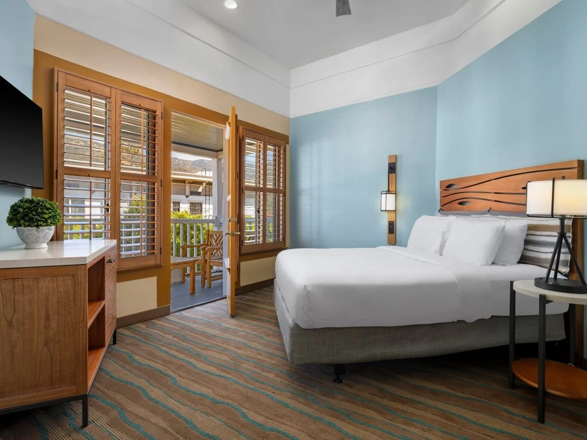 Catalina Inn 311 premium king bedroom 645.jpg