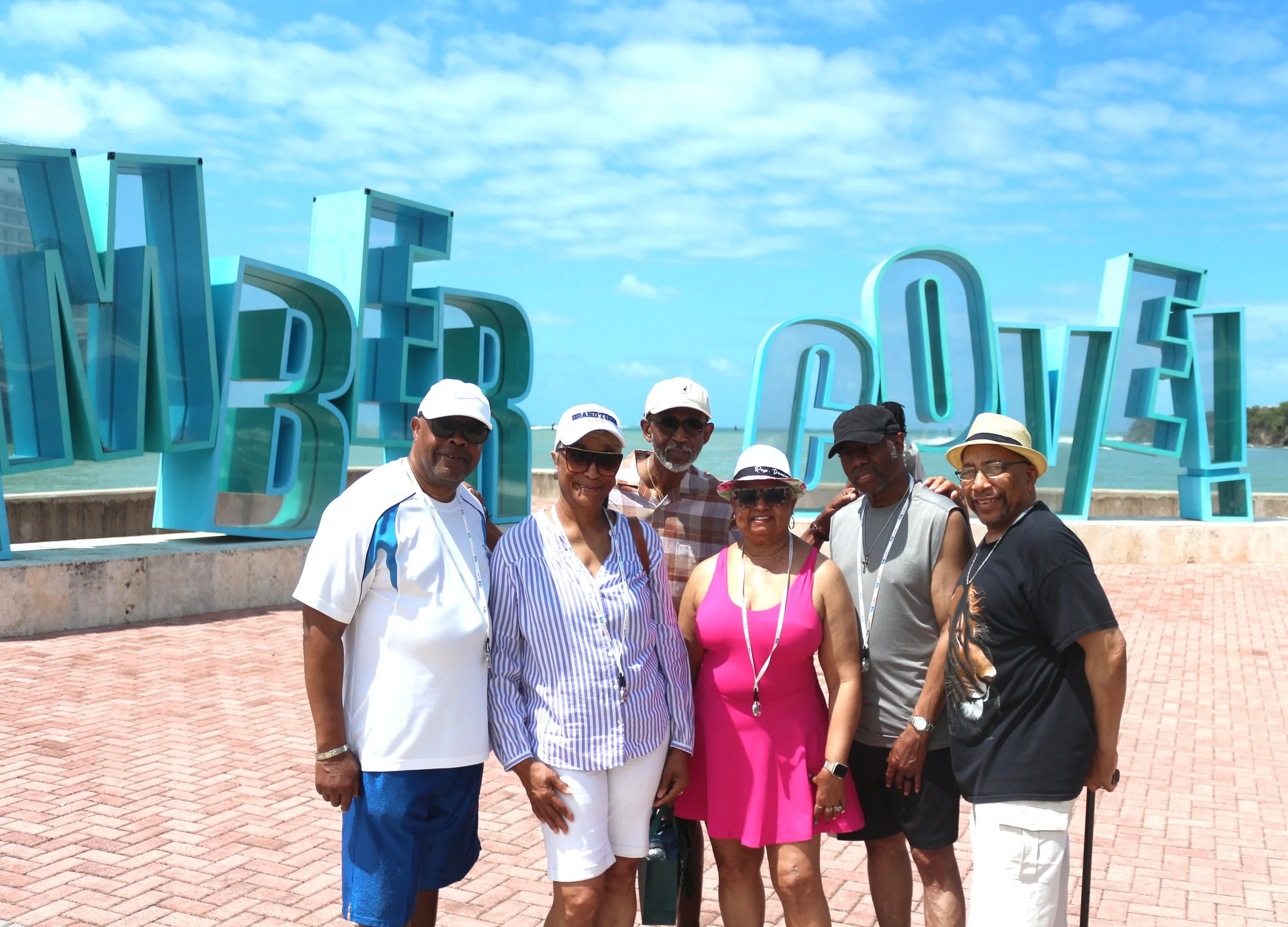 71 CLASS CRUISE 2025 051 Amber Cove Group 1.JPG