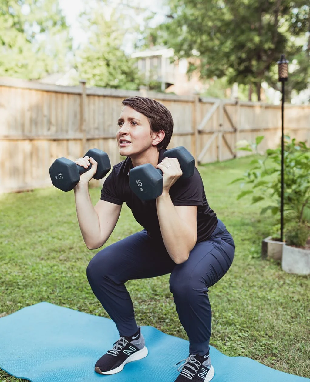 Hey, I&rsquo;m Allison.
I&rsquo;m a certified personal trainer, a teacher, and a mom (of twins). I built Mom Body because I kept seeing the same thing: women who wanted to be strong, who knew movement made them feel better, but who couldnt make tradi