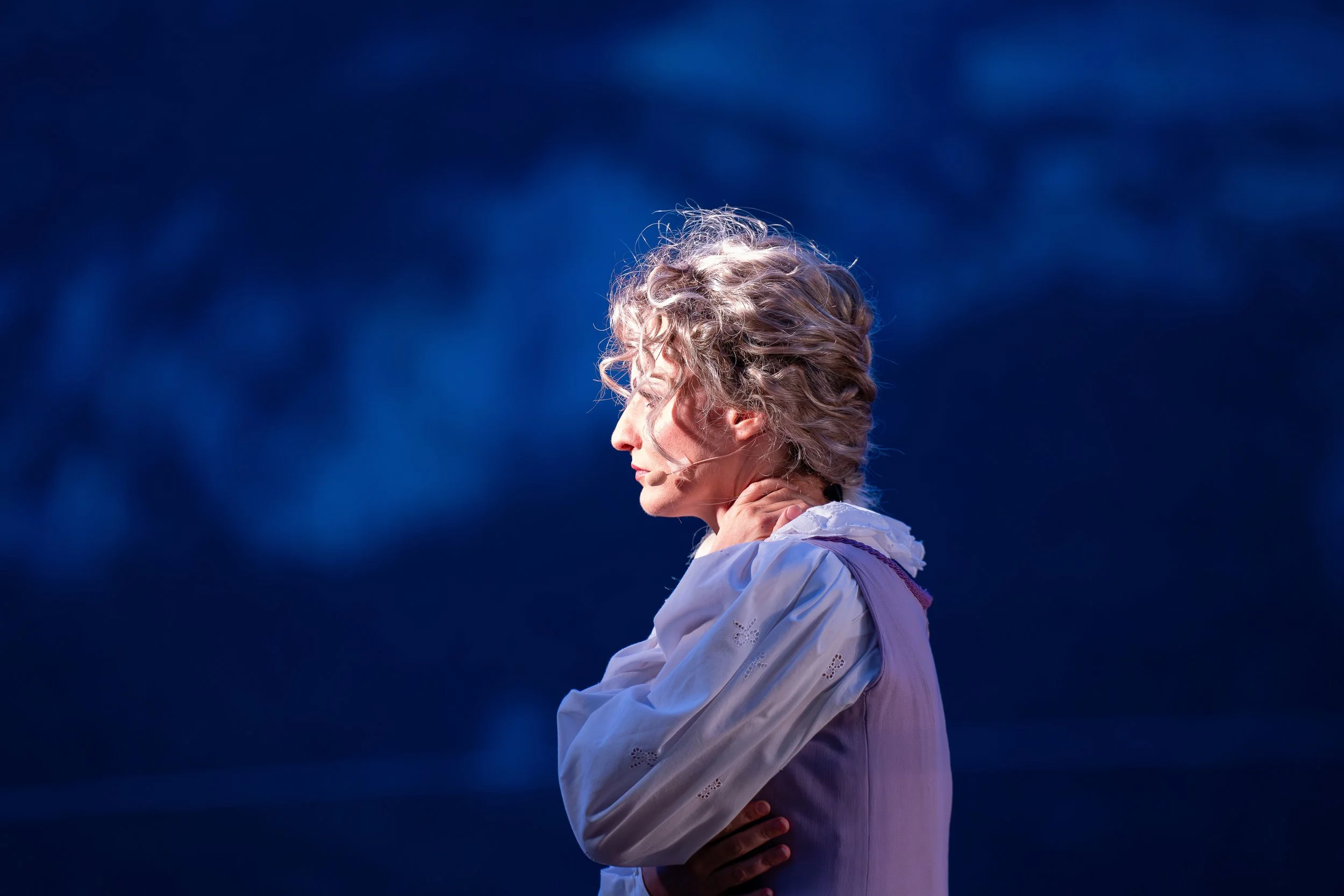 Martina Lory im Musical Ungeheuerlich am Walensee