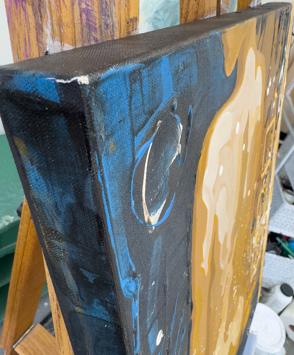 figure-in-Ochre-Detail4.png