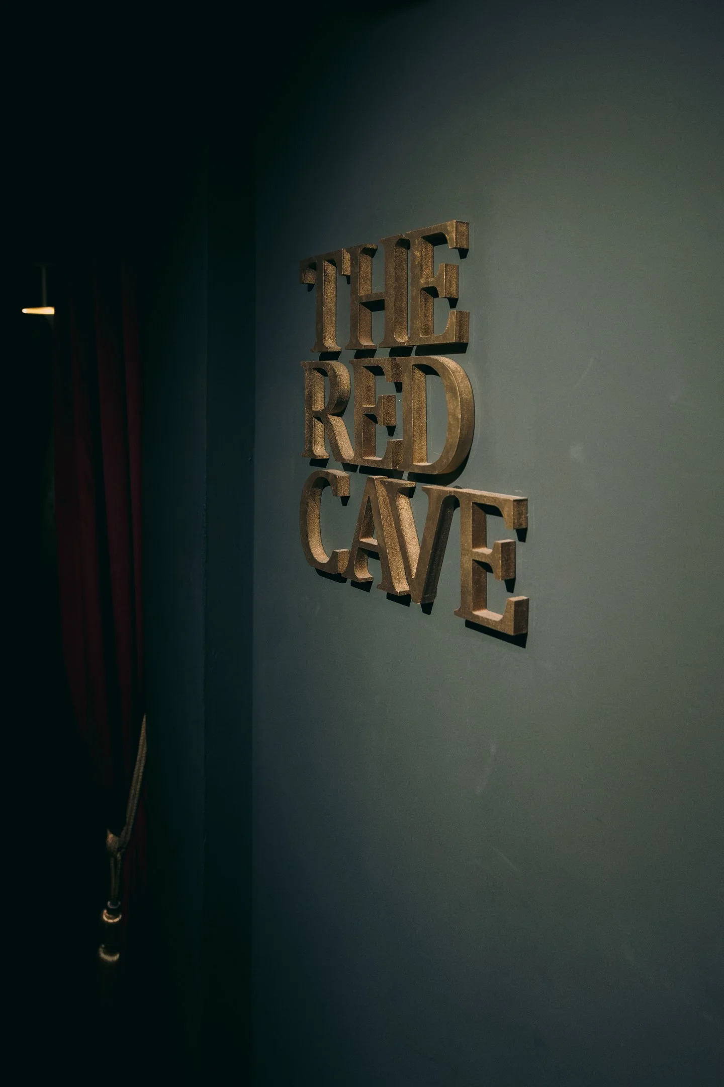 stadtpalais-red-cave-vintage-connection_stuttgart-hochzeits-fotograf_185.jpg