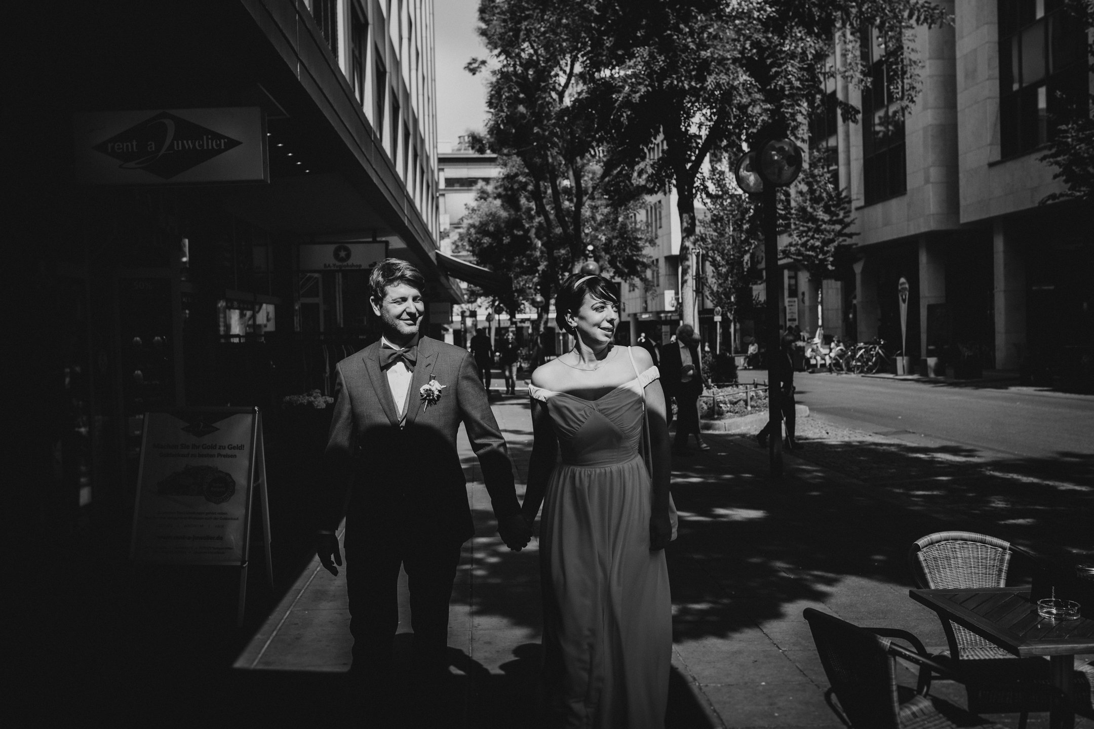 standesamt-stuttgart-WAC-urbane-hochzeit-_stuttgart-hochzeits-fotograf_036.jpg