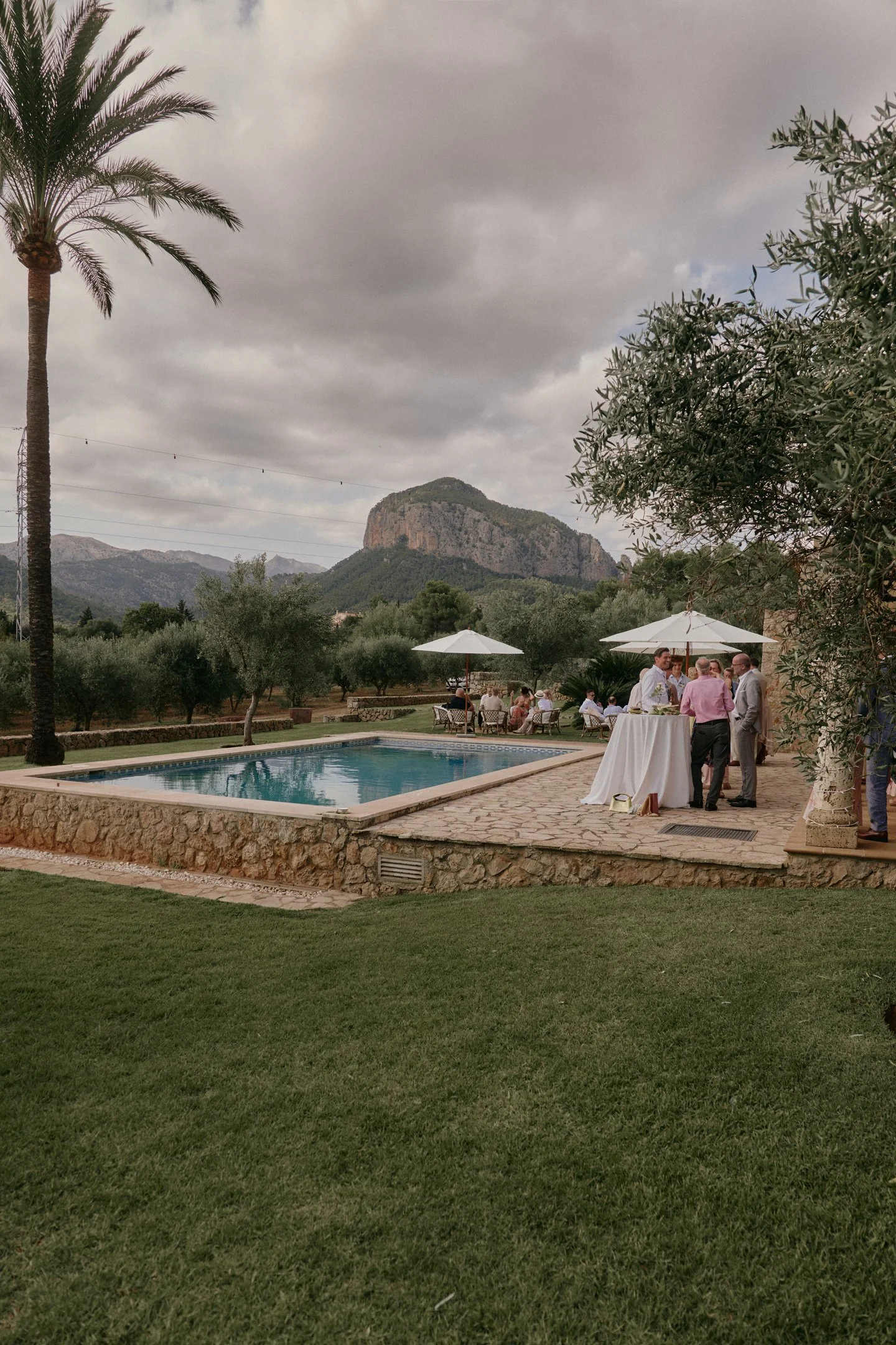 Sa_Casa_Bona-Wedding_Photographer_Destination-Wedding-Nieke-Ross-Weddings_Mallorca-Wedding-Photographer_033.jpg
