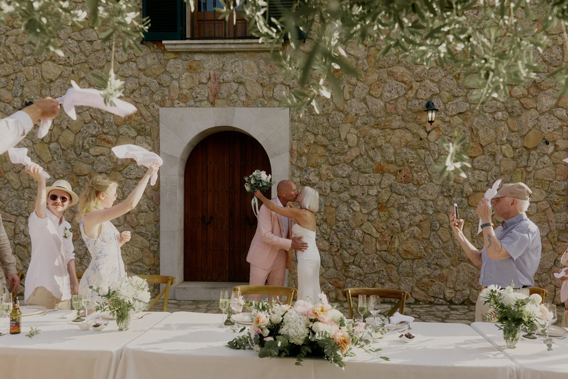 Sa_Casa_Bona-Wedding_Photographer_Destination-Wedding-Nieke-Ross-Weddings_Mallorca-Wedding-Photographer_061.jpg