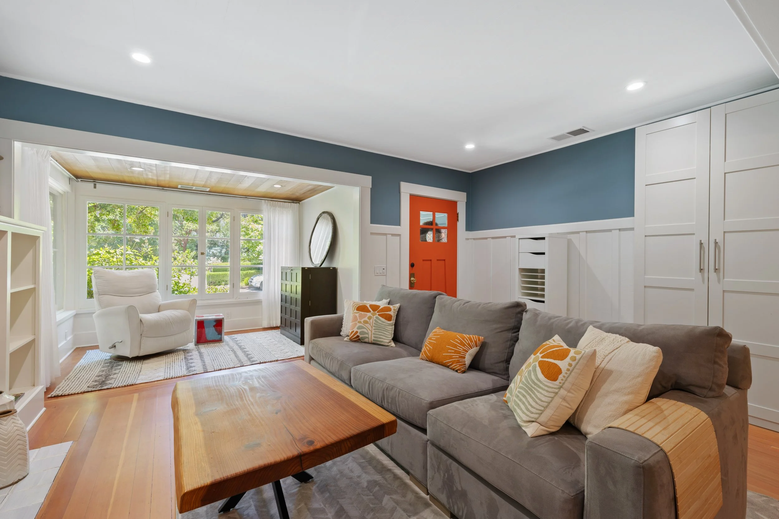 4-Broadway_Matt_Anello-05-MLS.jpg