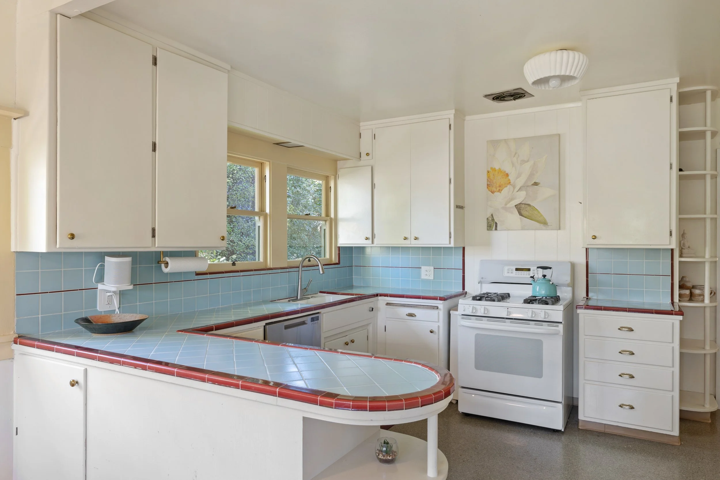 8-Broadway_Matt_Anello-17-MLS.jpg