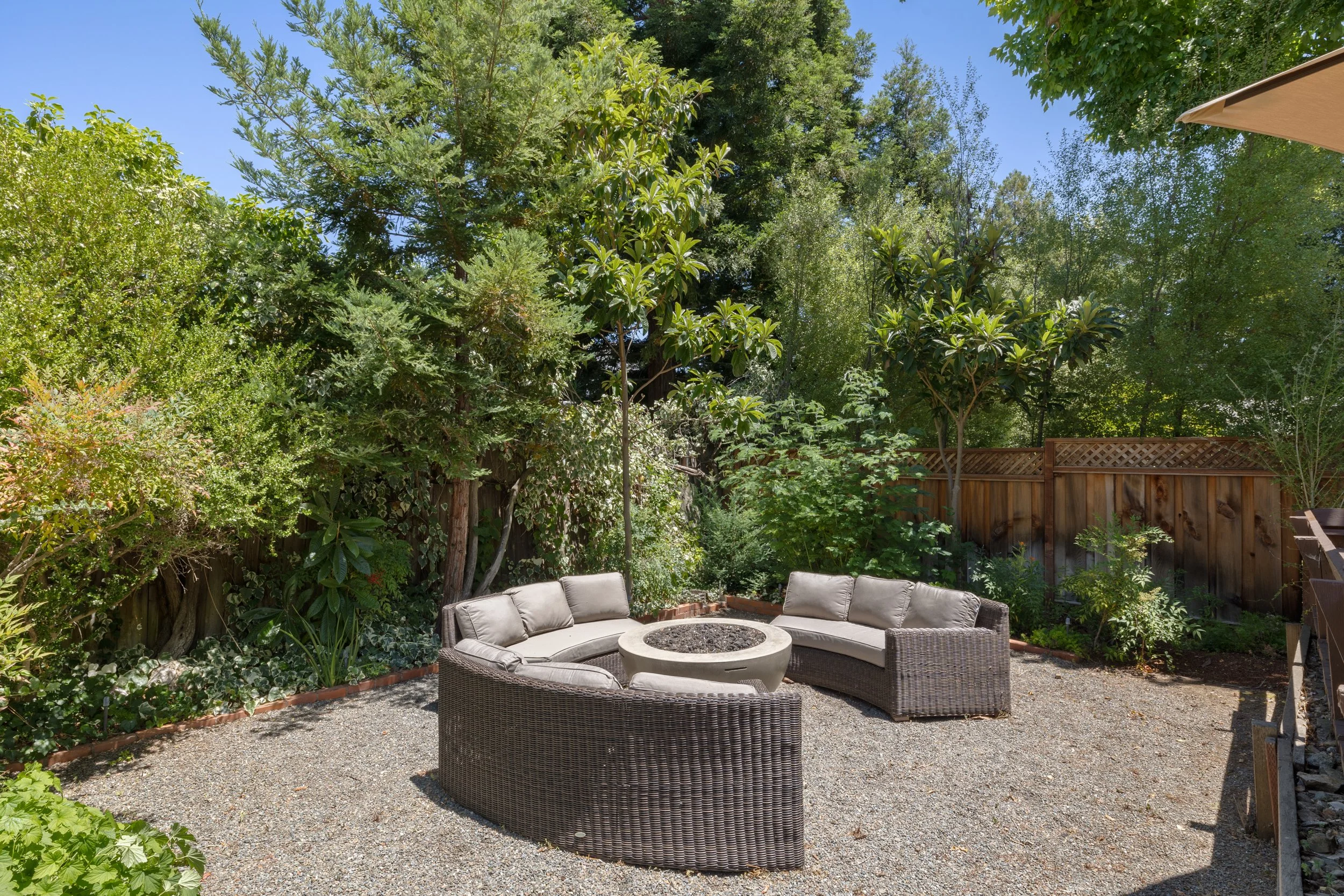 29-Broadway_Matt_Anello-25-MLS.jpg