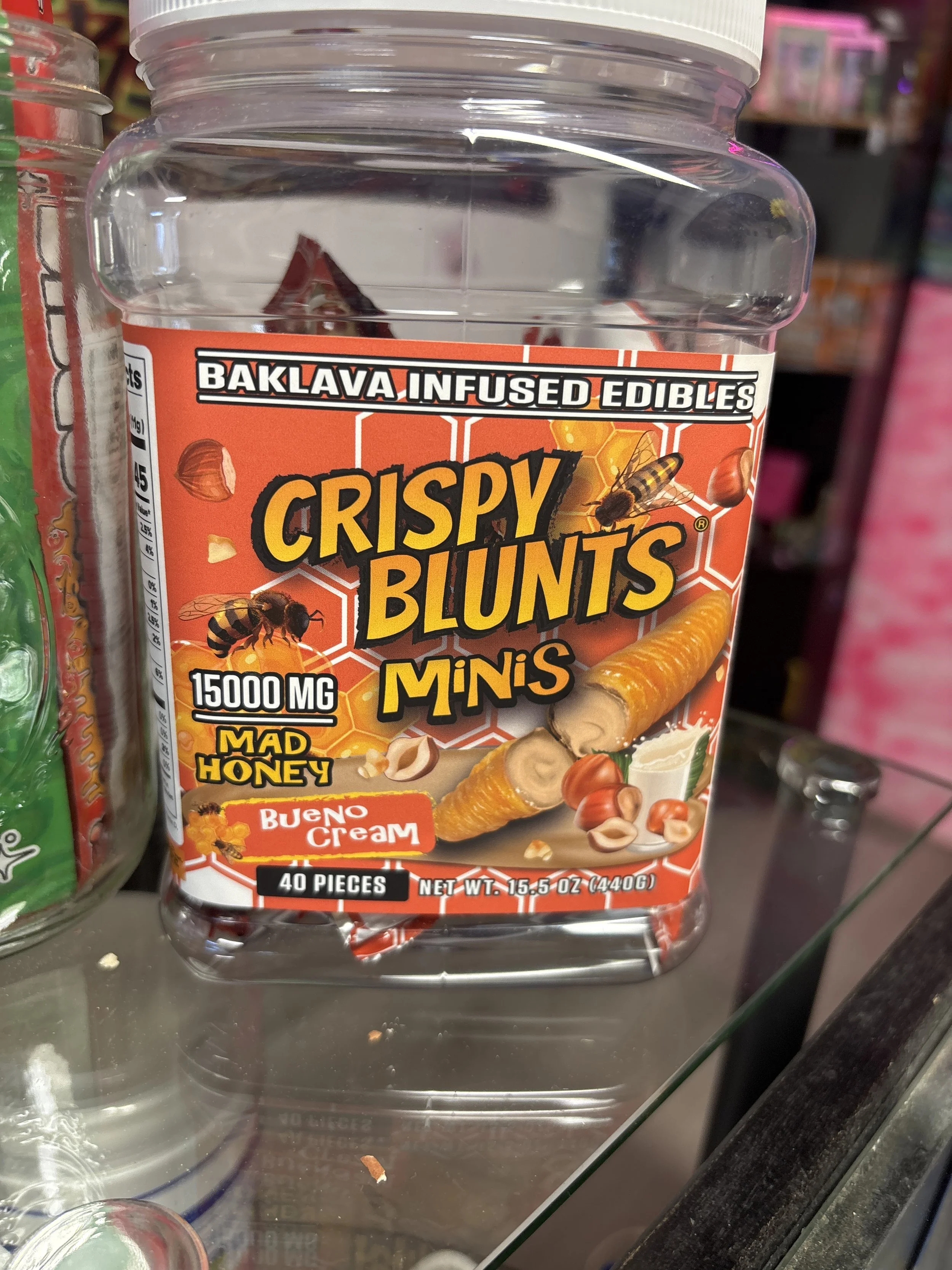 Crispy Blunts (Baklava Infused Edible) 15000 mg Bueno Cream Flavor